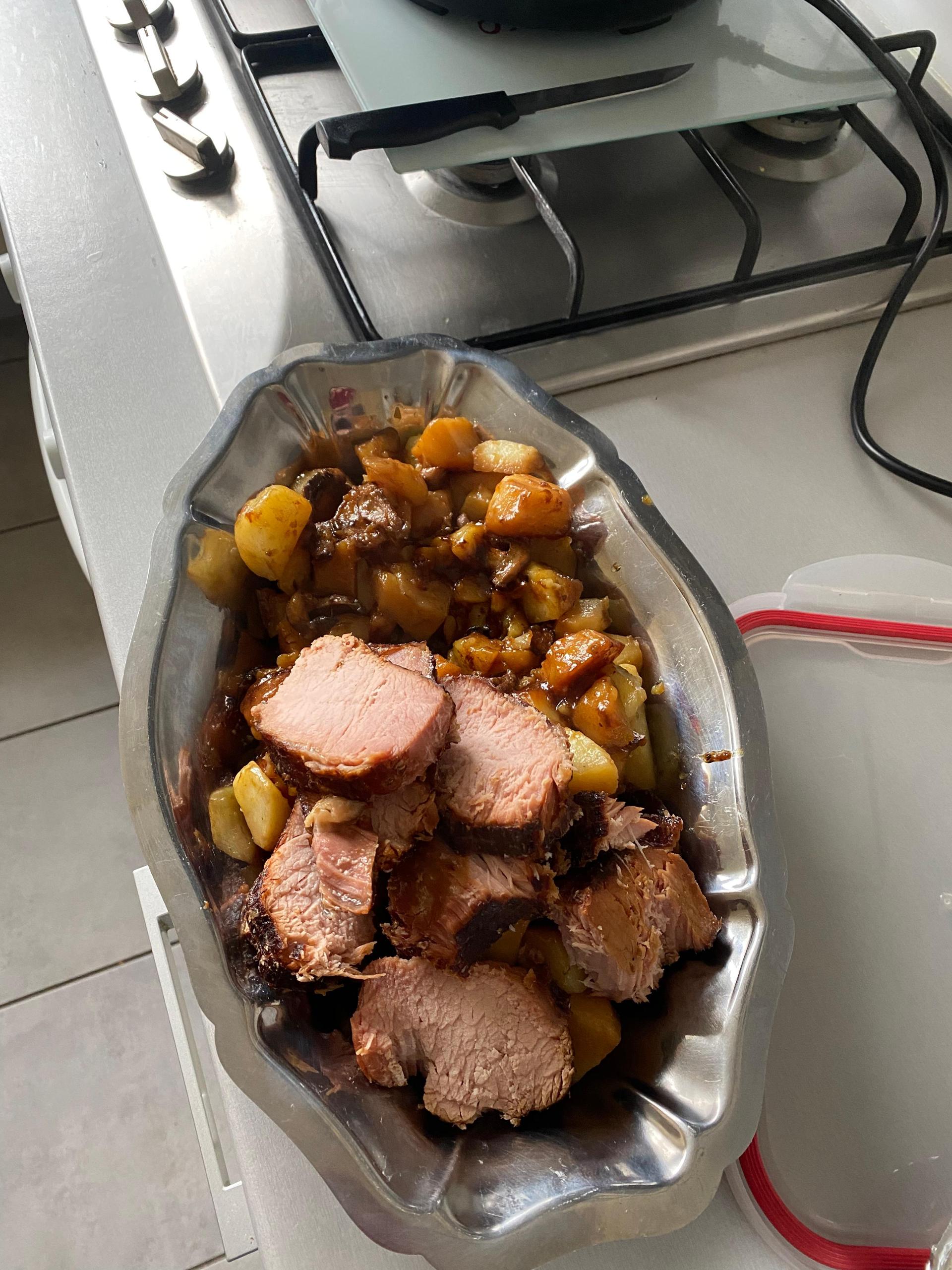 Rôti de porc saumuré fumé et pommes de terre - Recette Cookeo | Moulinex