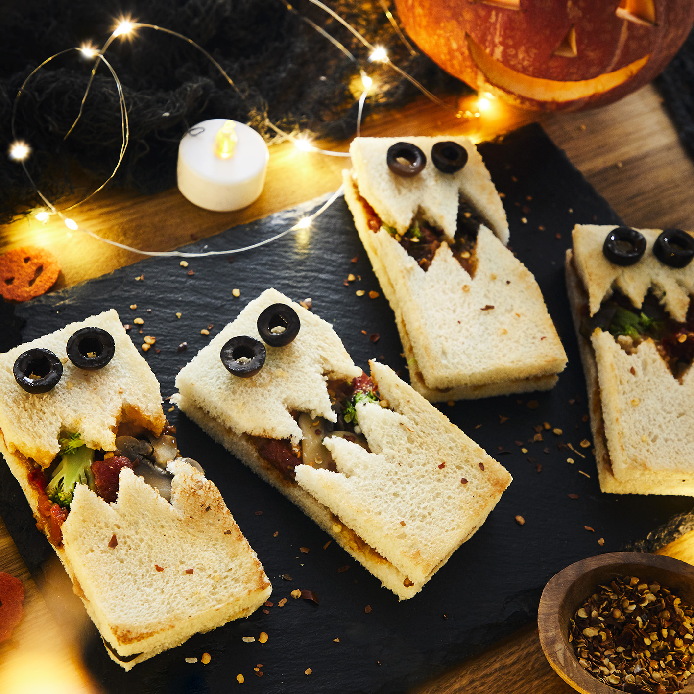 Gruselsandwiches mit Ratatouille