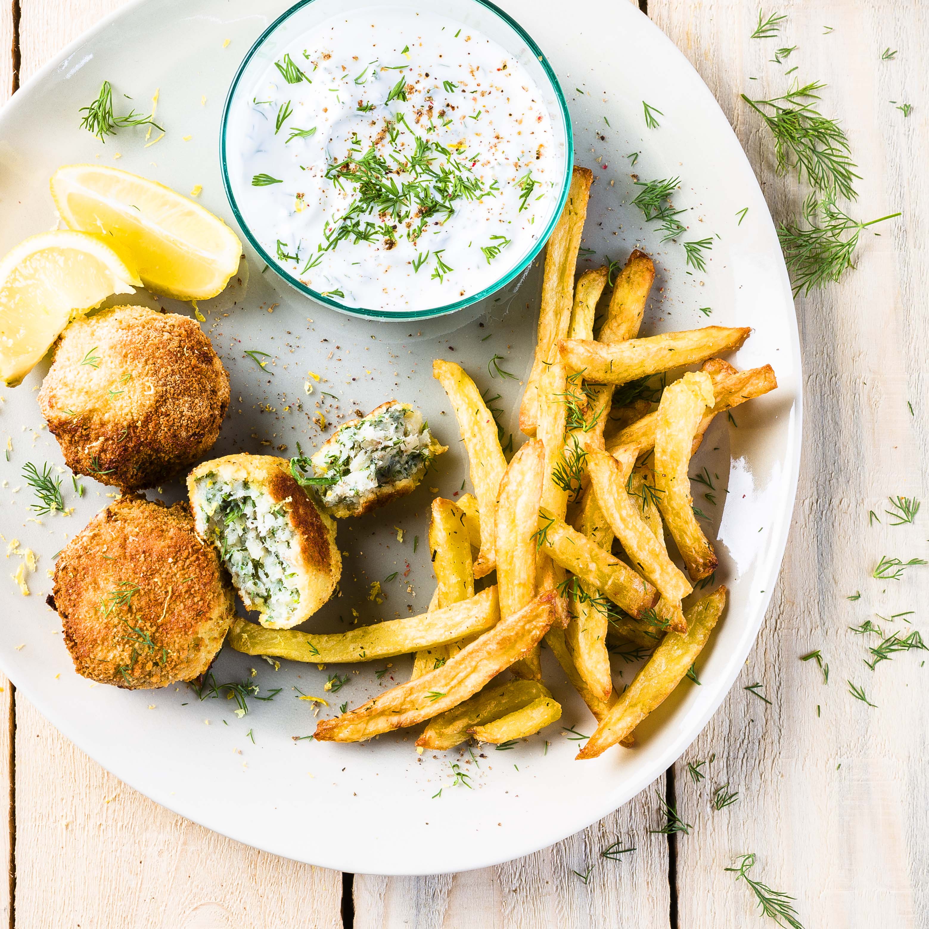 Fischkroketten, Dill-Pommes