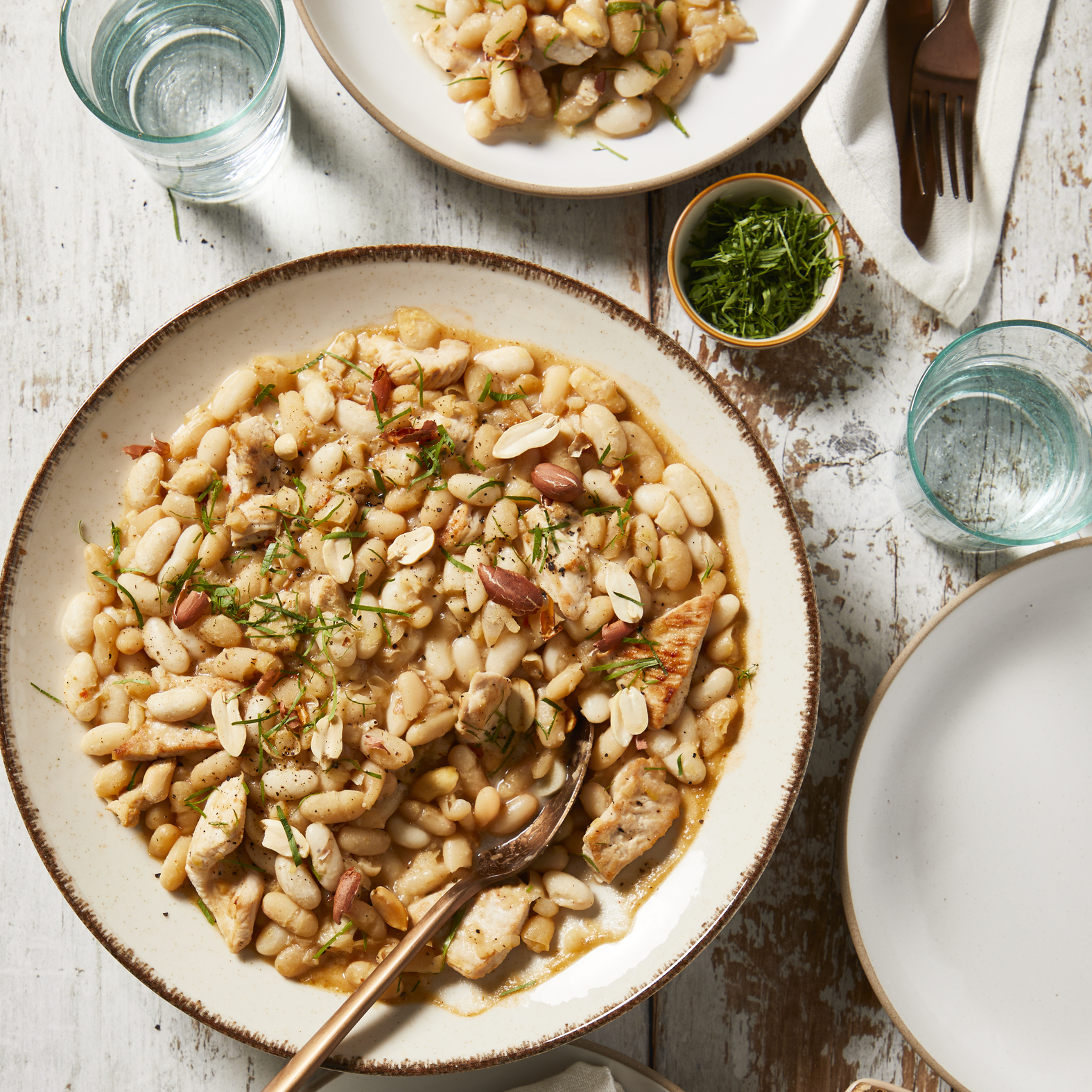 Weißes Truthahn-Chili mit Erdnüssen