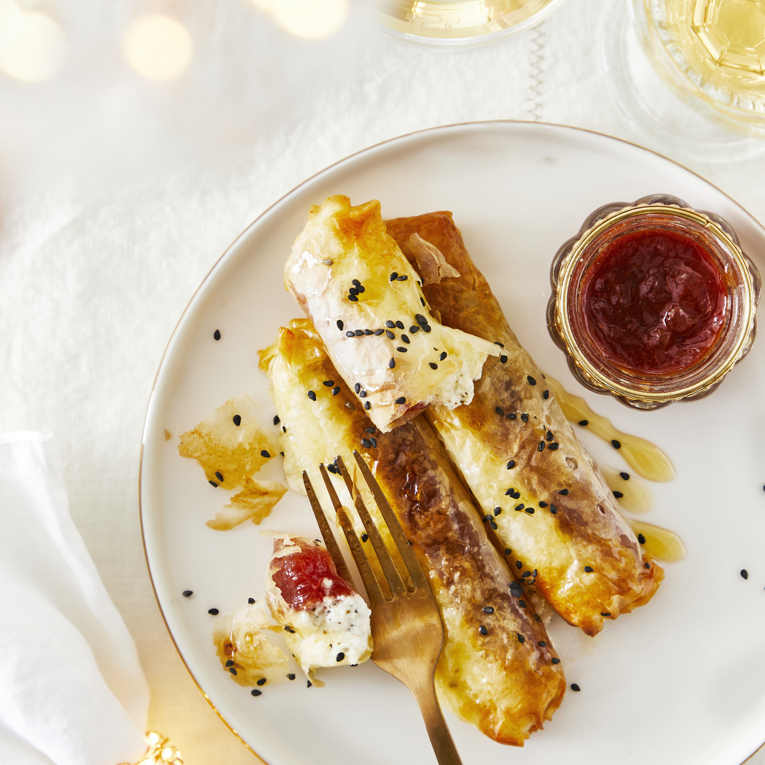 Feta crocante com orégãos e marmelada
