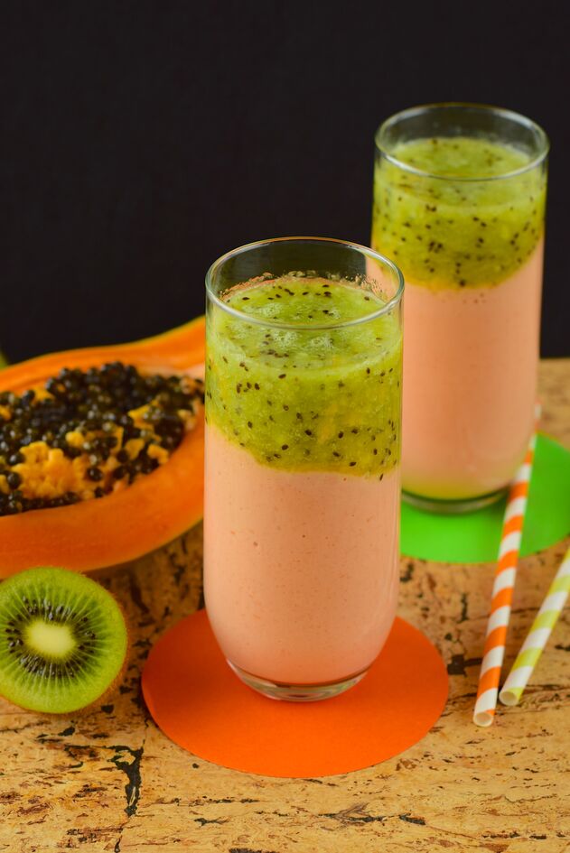 Smoothie de papaia e kiwi
