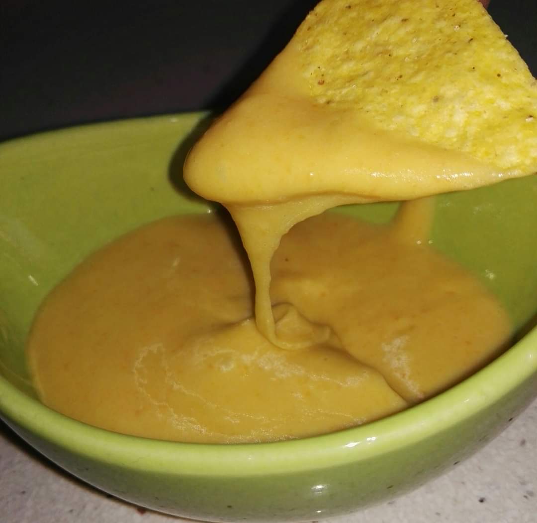 QUESO VEGANO PARA DIPEAR