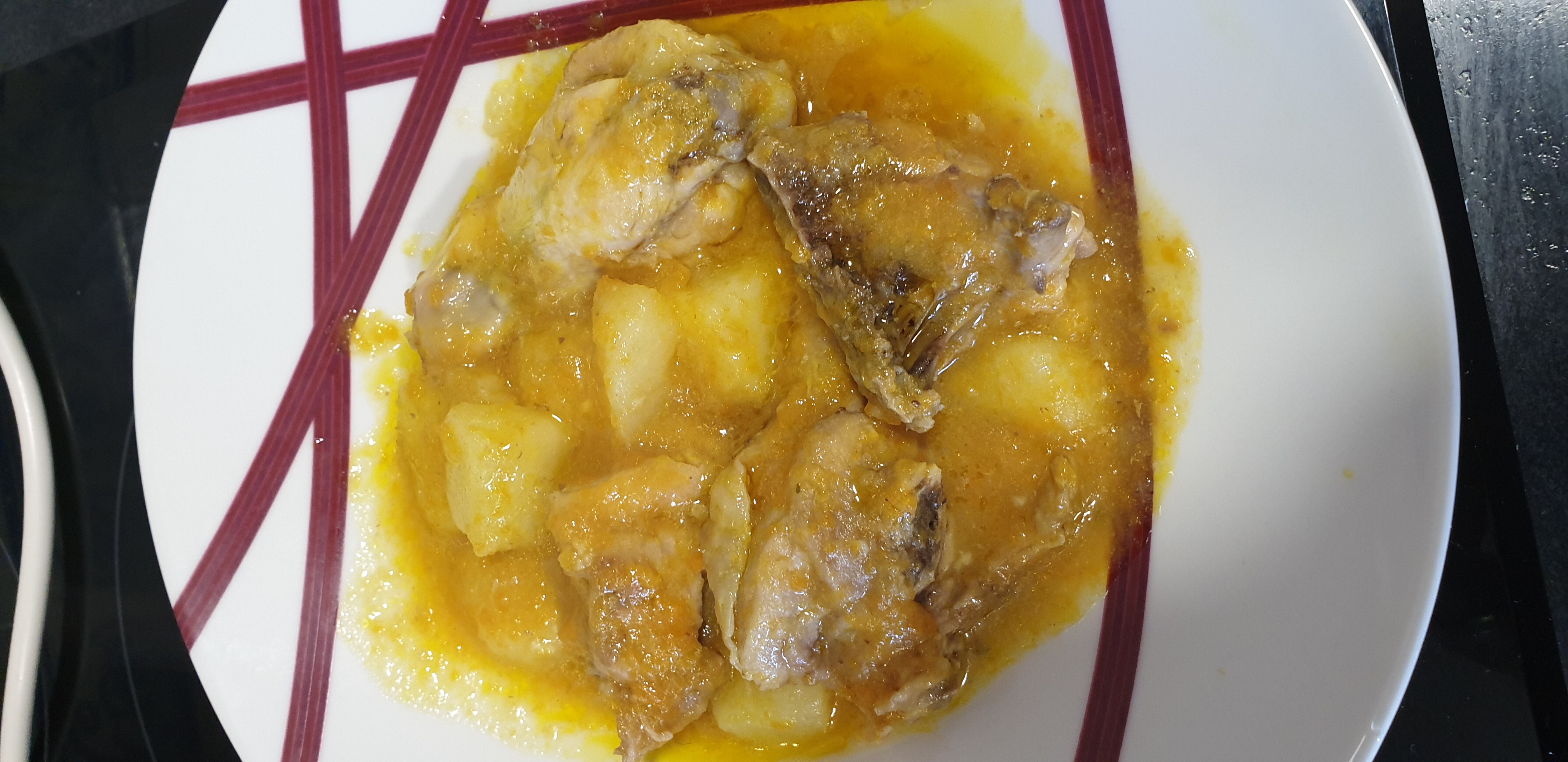 Pollo con patatas