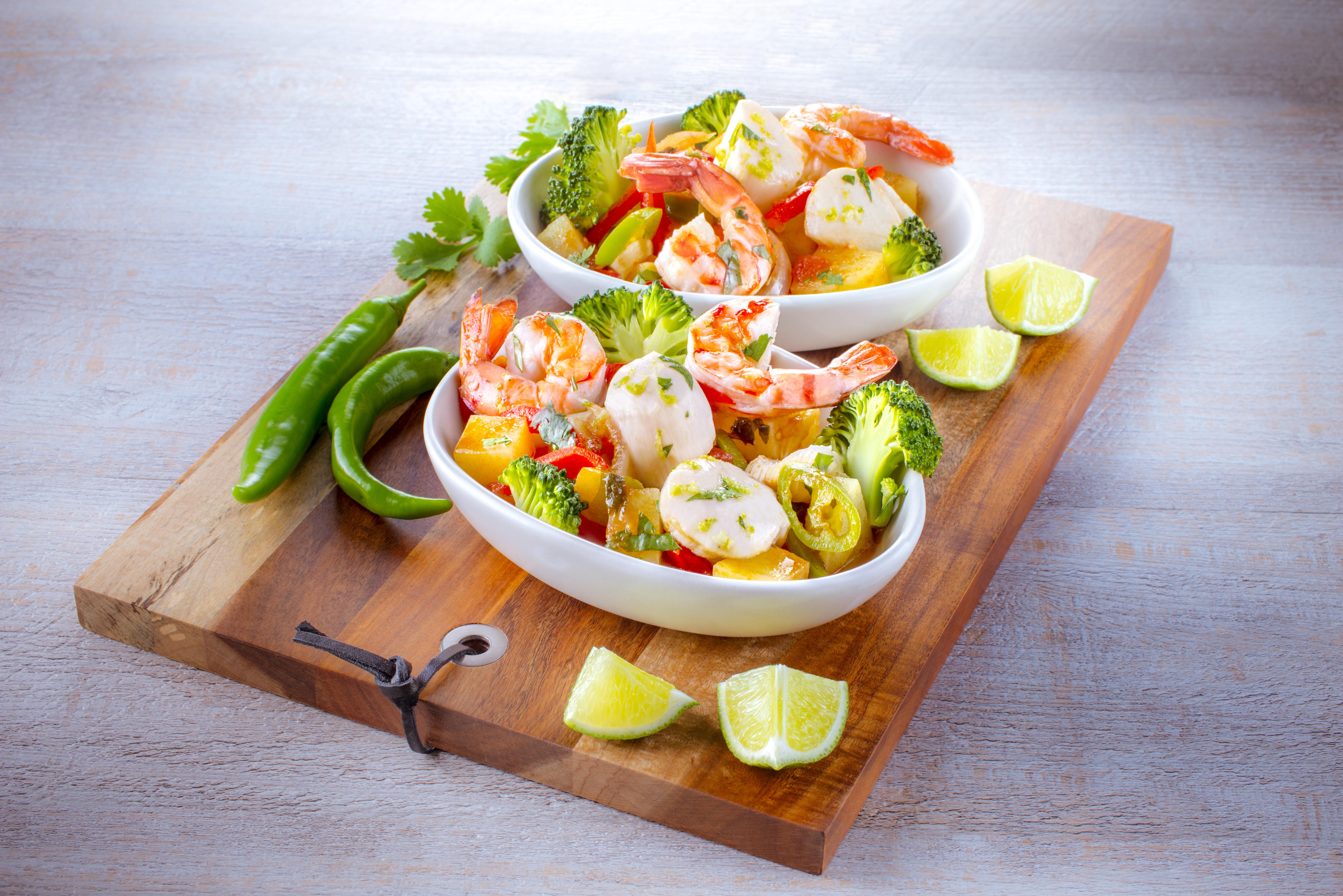 Gamberetti e capesante in salsa piccante