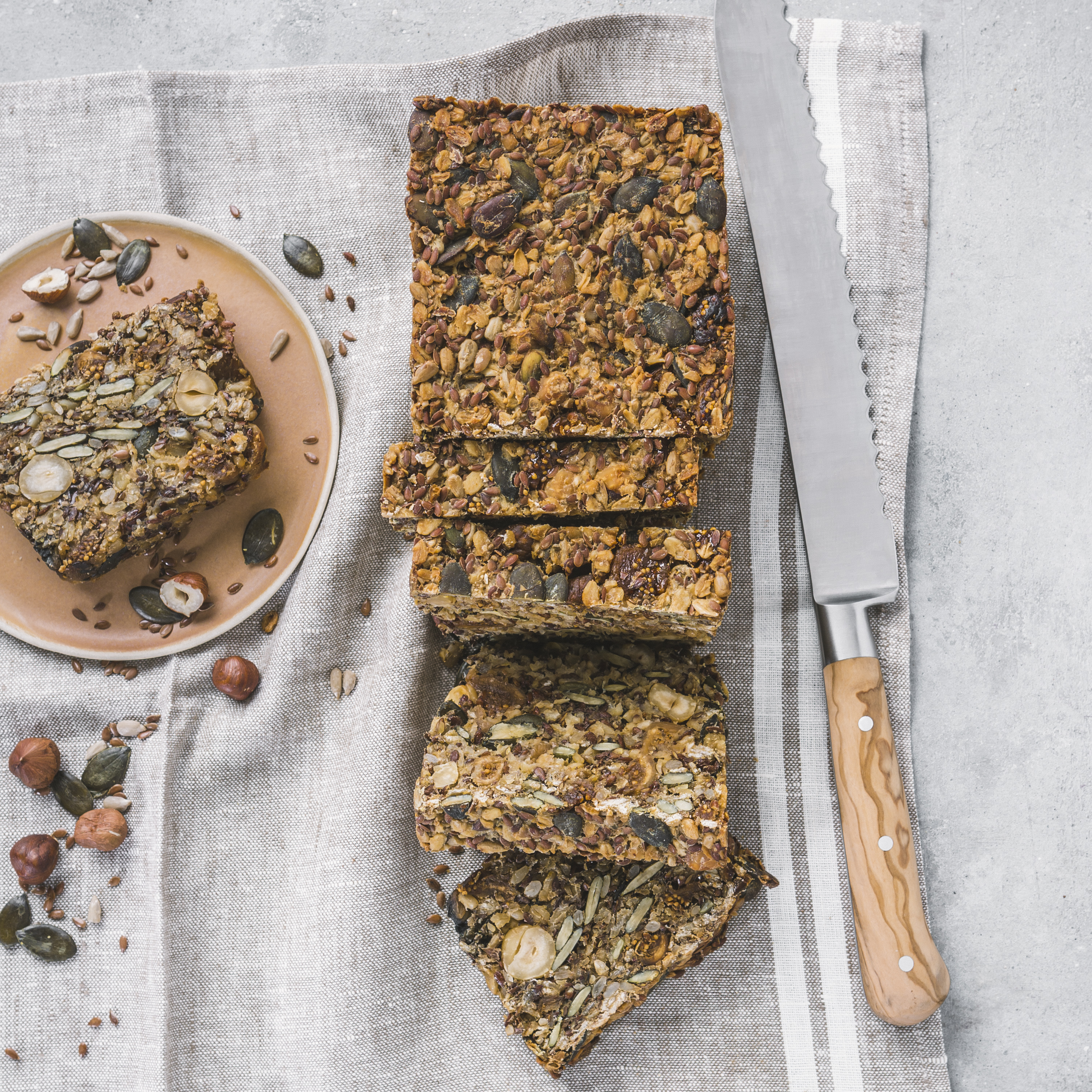 Pan nórdico de semillas y frutos secos