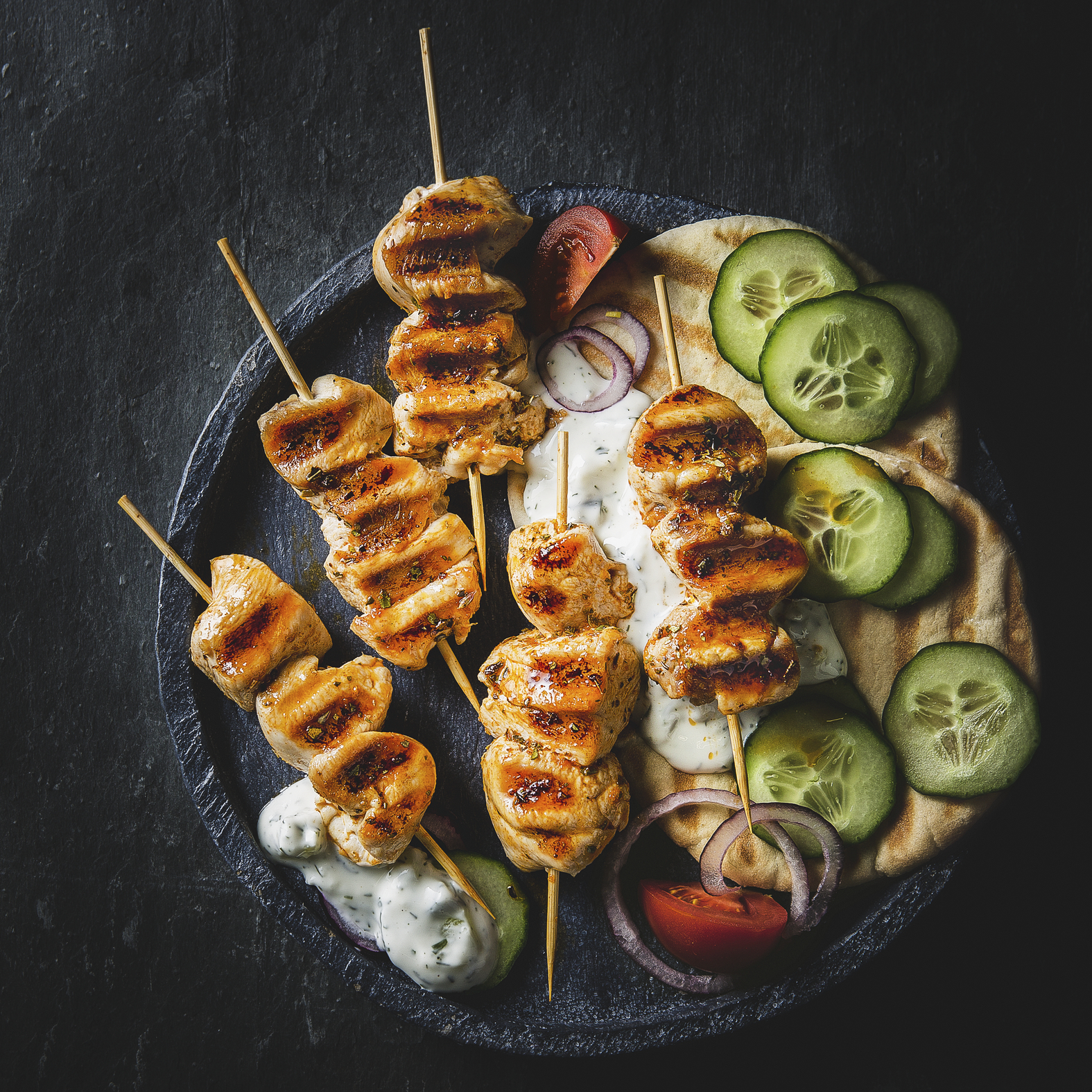 Kebab di pollo alla greca