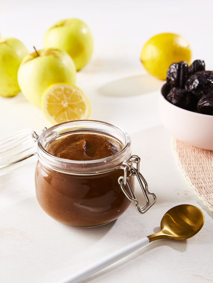 Compota de manzana y ciruelas pasas