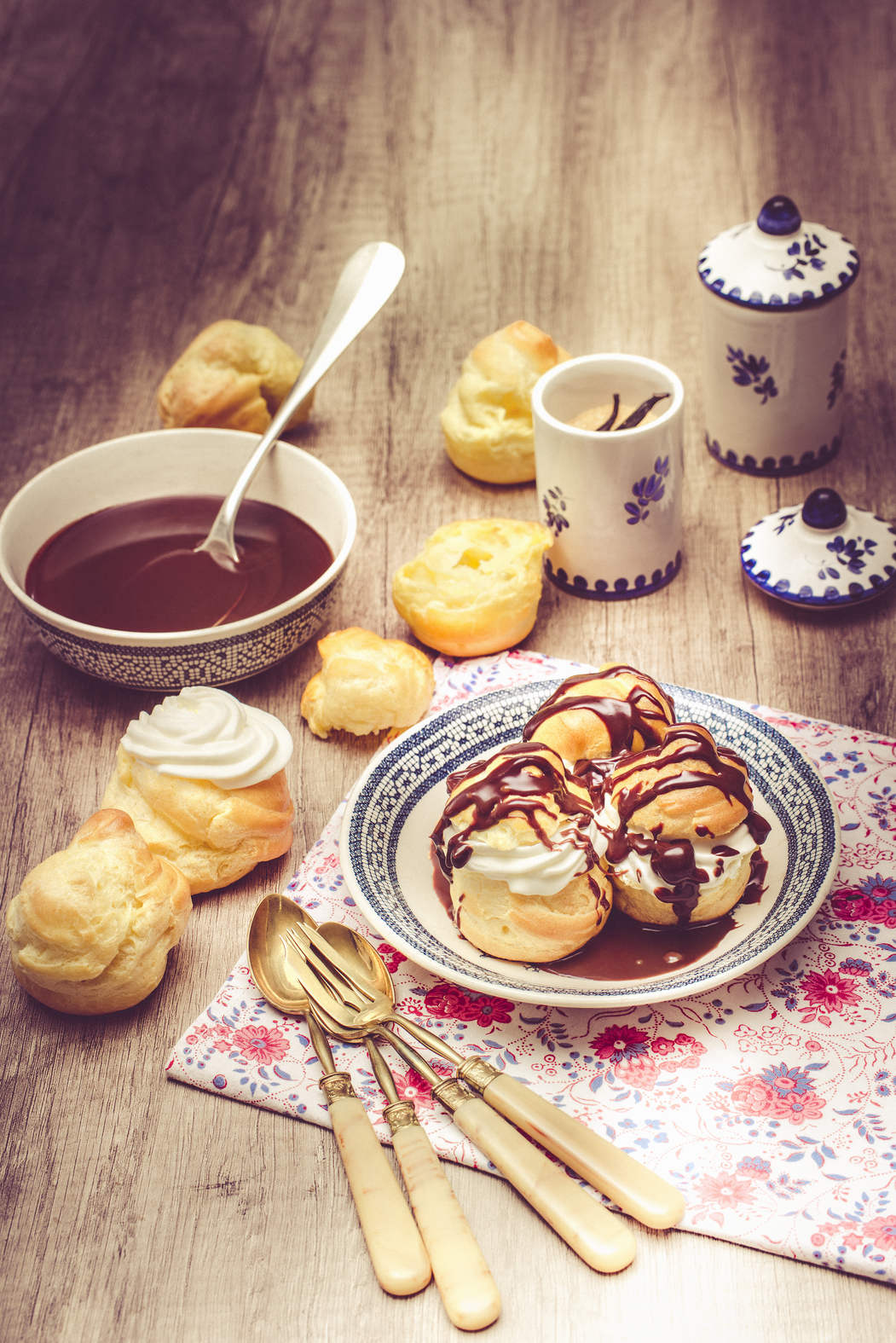 Profiteroles