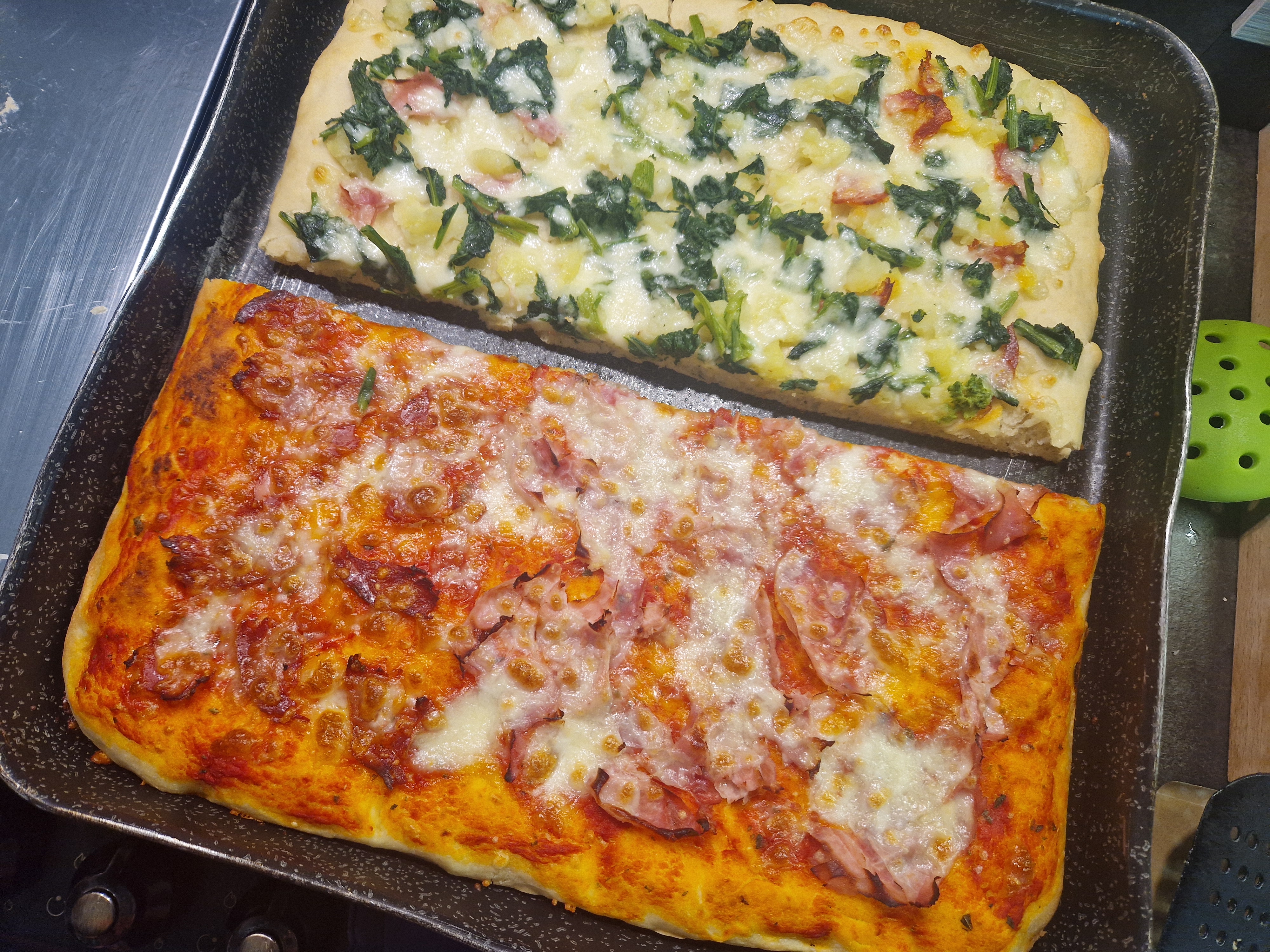 Impasto pizza in teglia