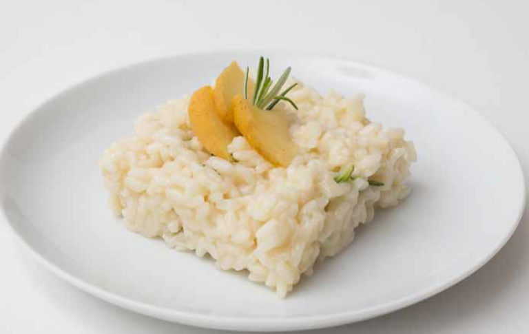 Risotto alle mele e rosmarino