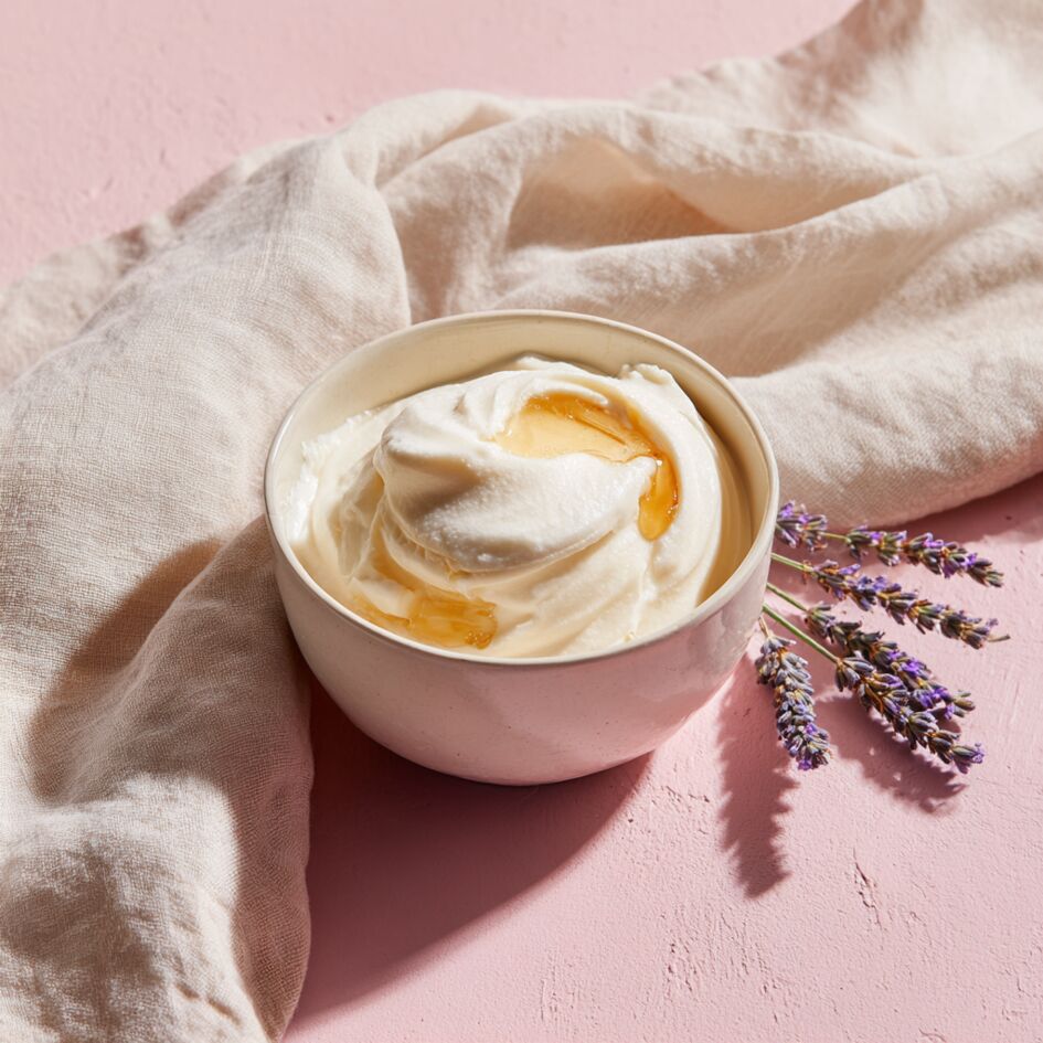 Frozen Yoghurt mit Lavendel und Honig