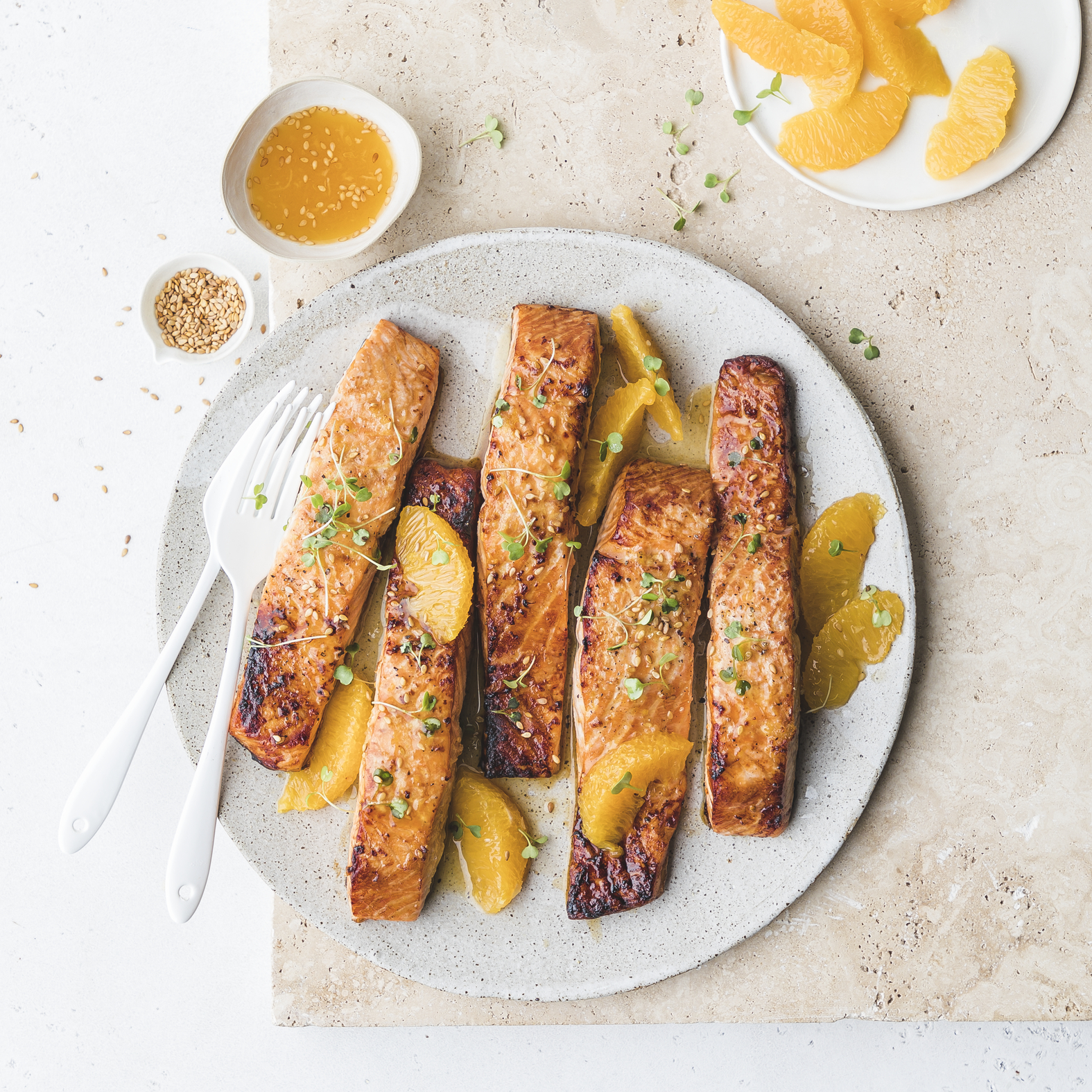 Salmão com laranja caramelizada
