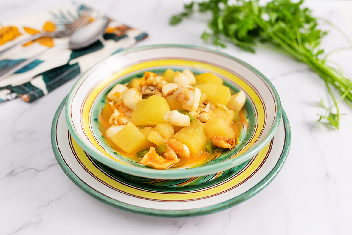 Guiso de sepia con patatas y azafrán