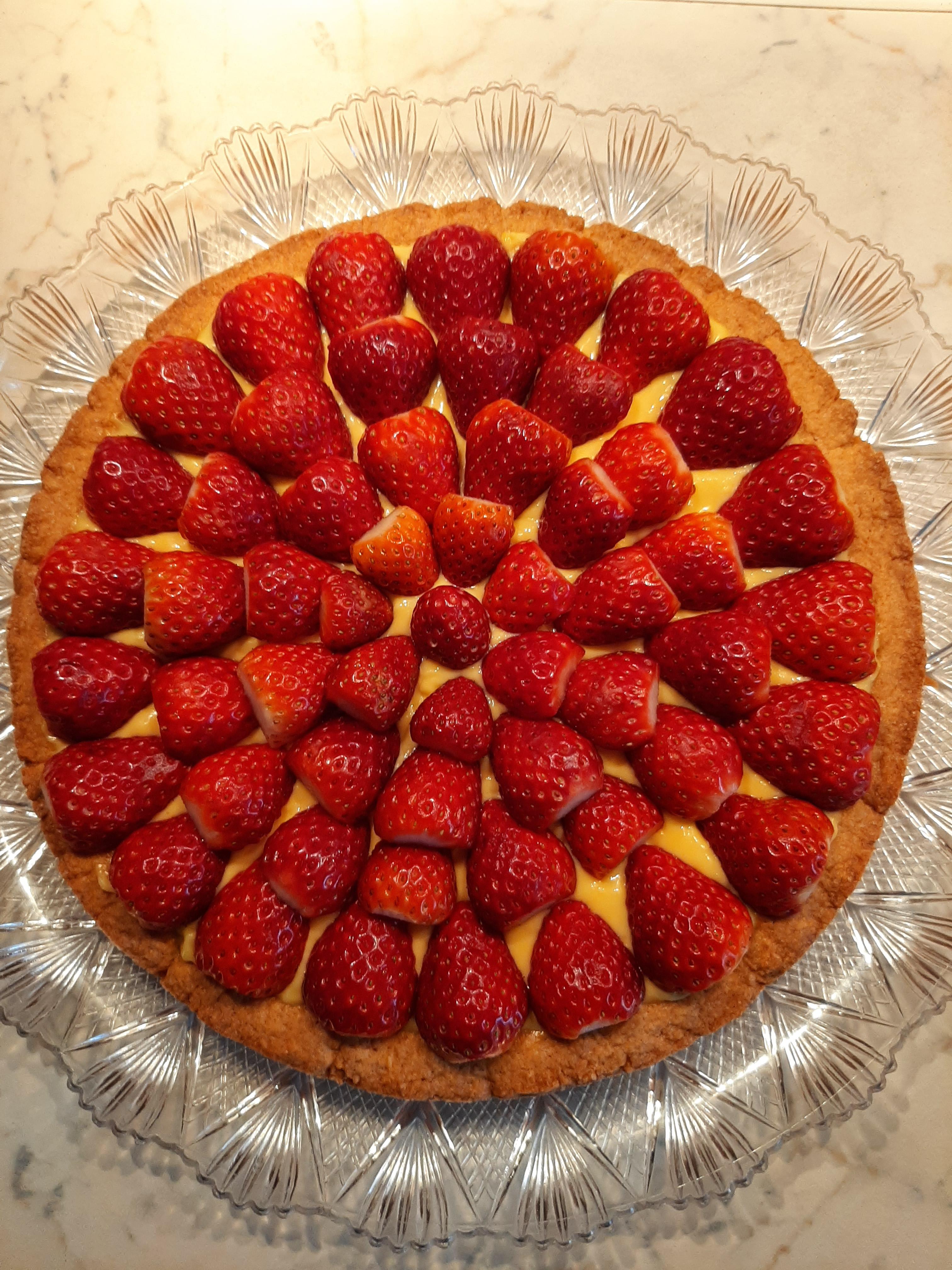 CROSTATA CON FRAGOLE