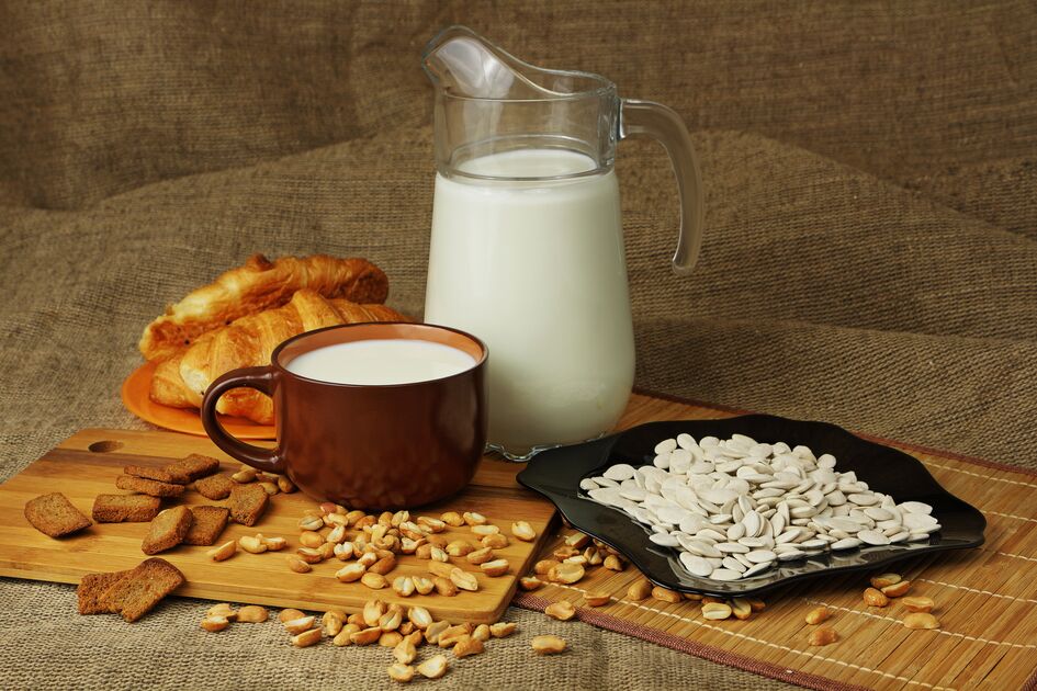 Sonnenblumenkernmilch