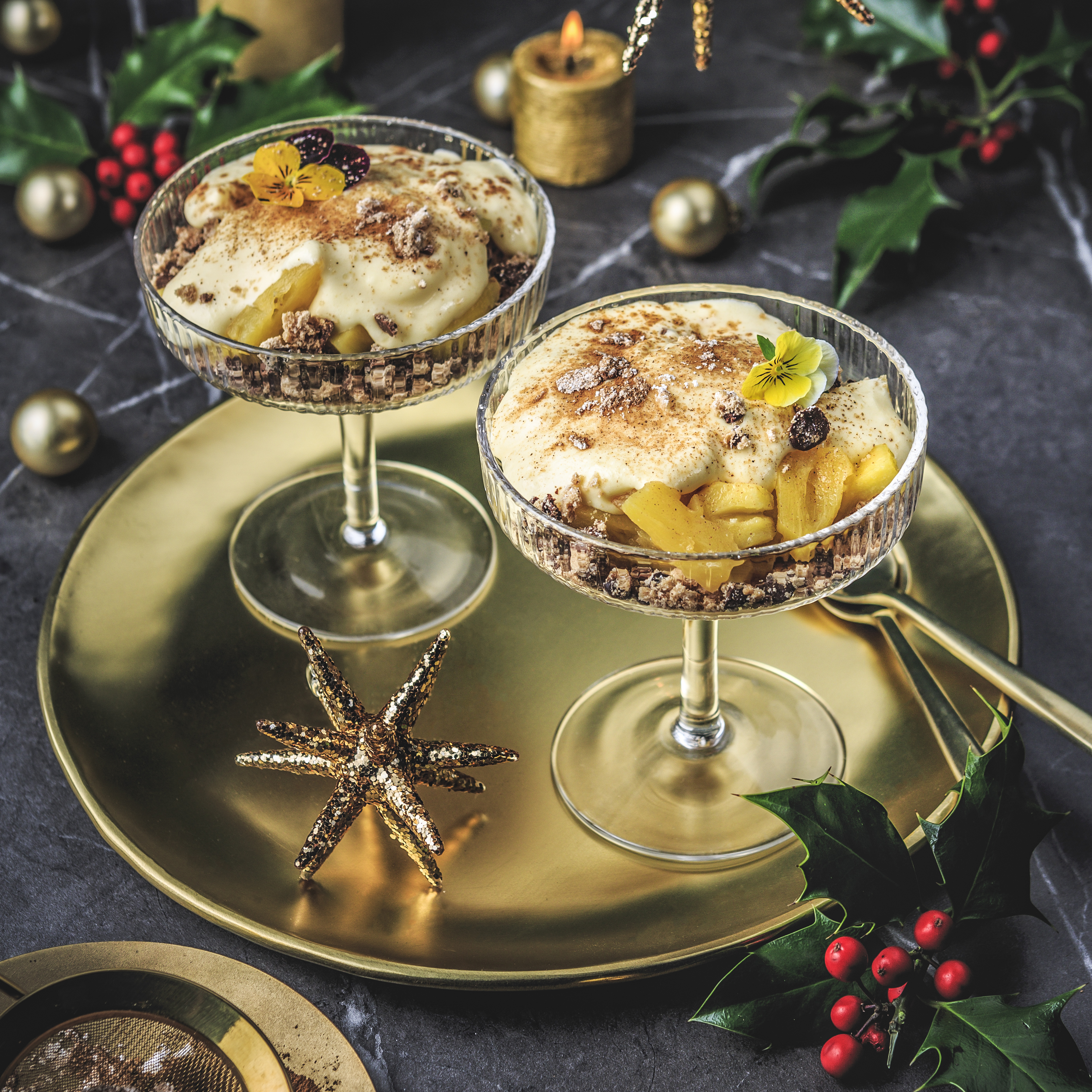 Tiramisú de piña con galletas