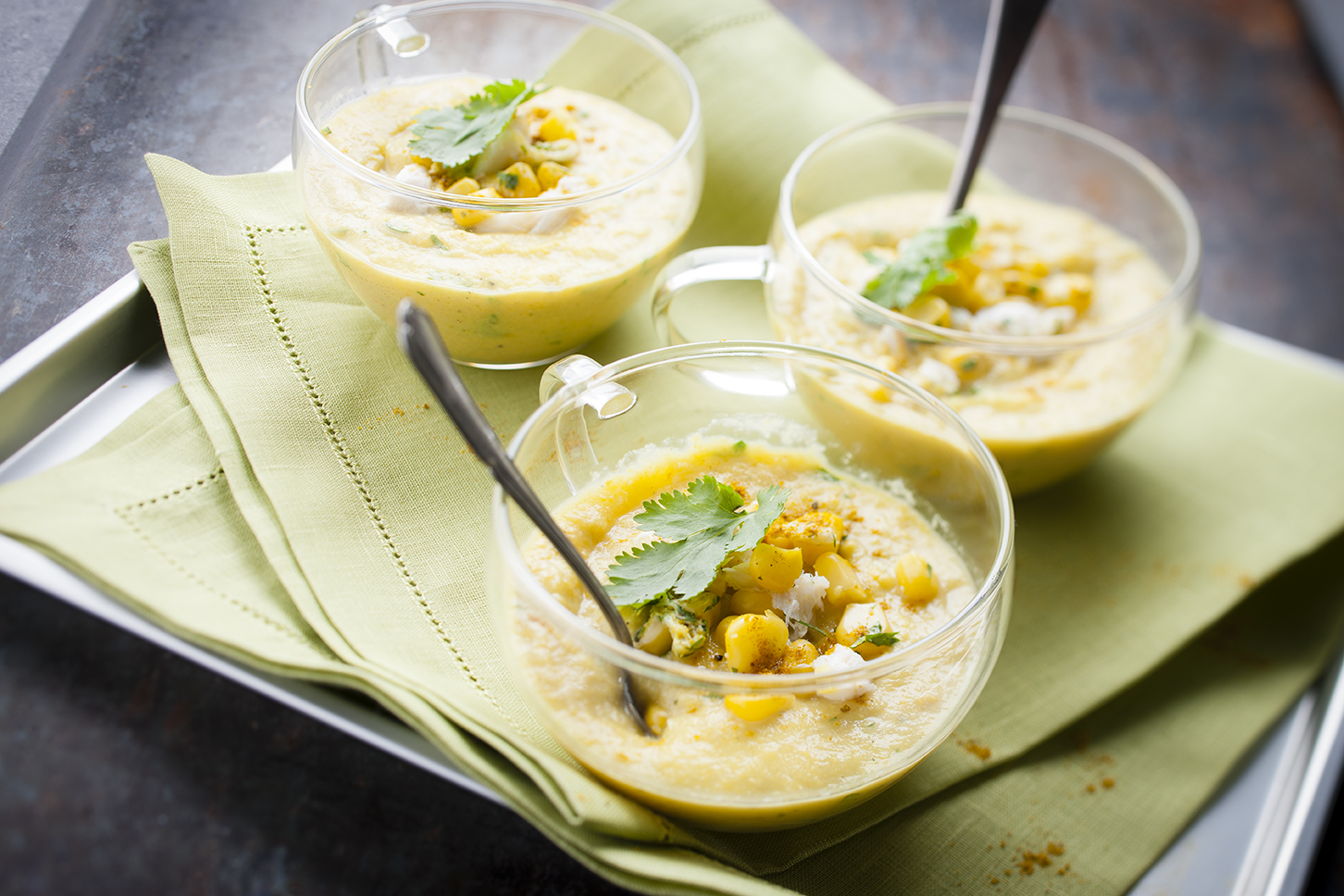 Sopa de cangrejo y maíz