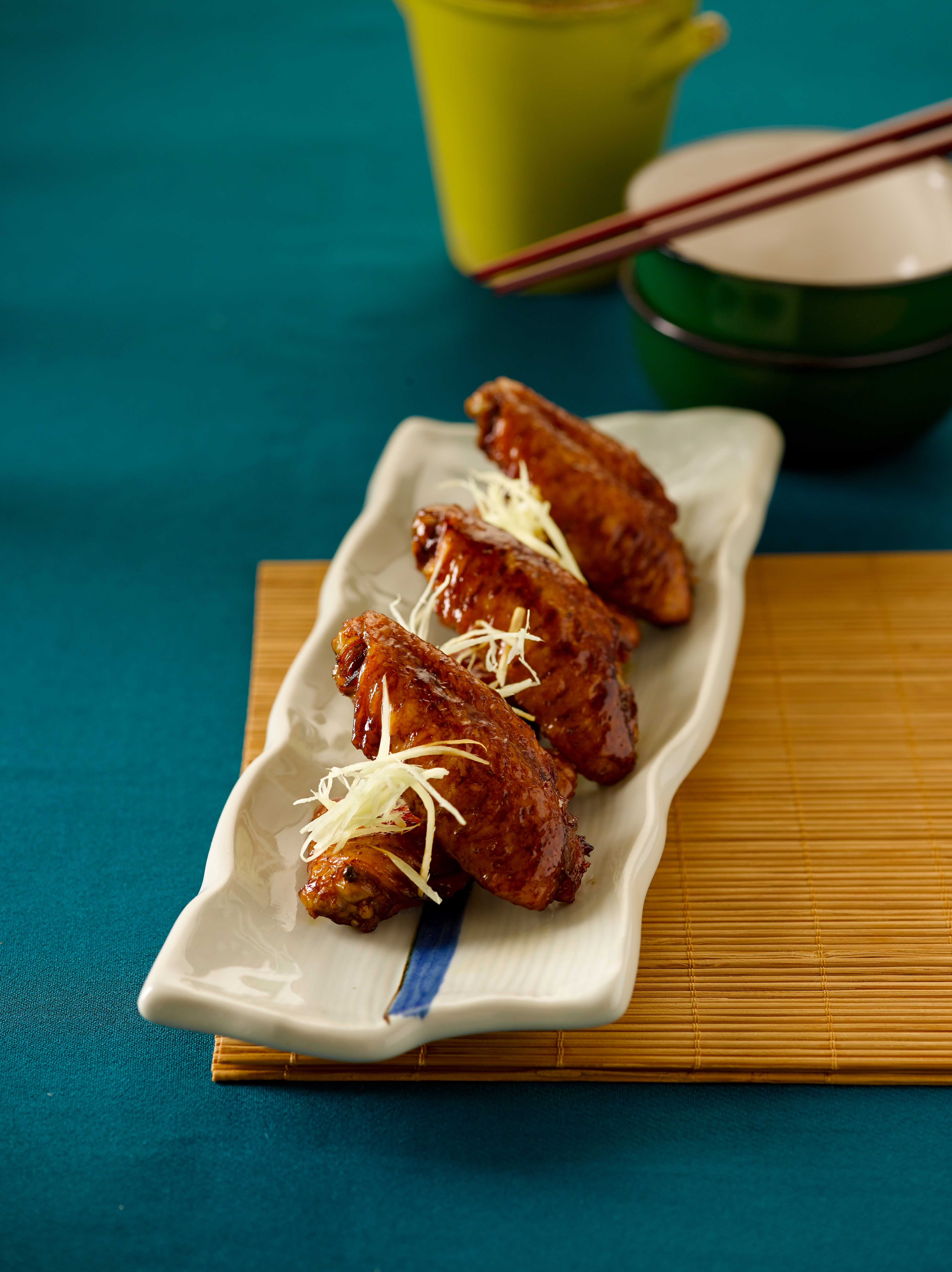 In Cola gebratene Chicken Wings