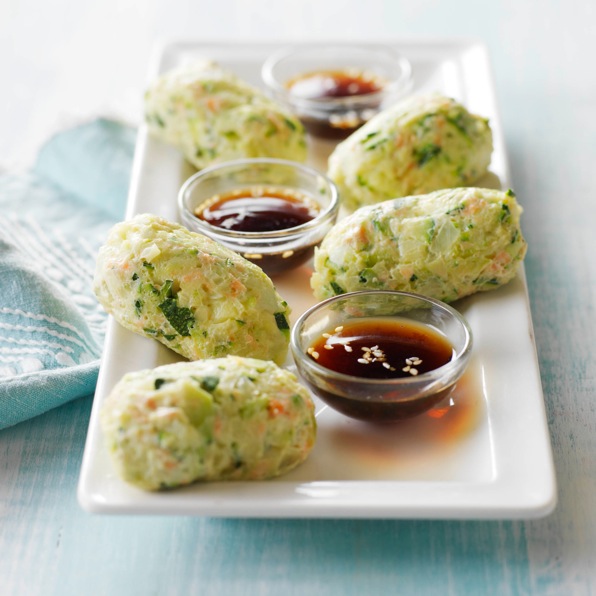 Bolinhos de curgete e salmão