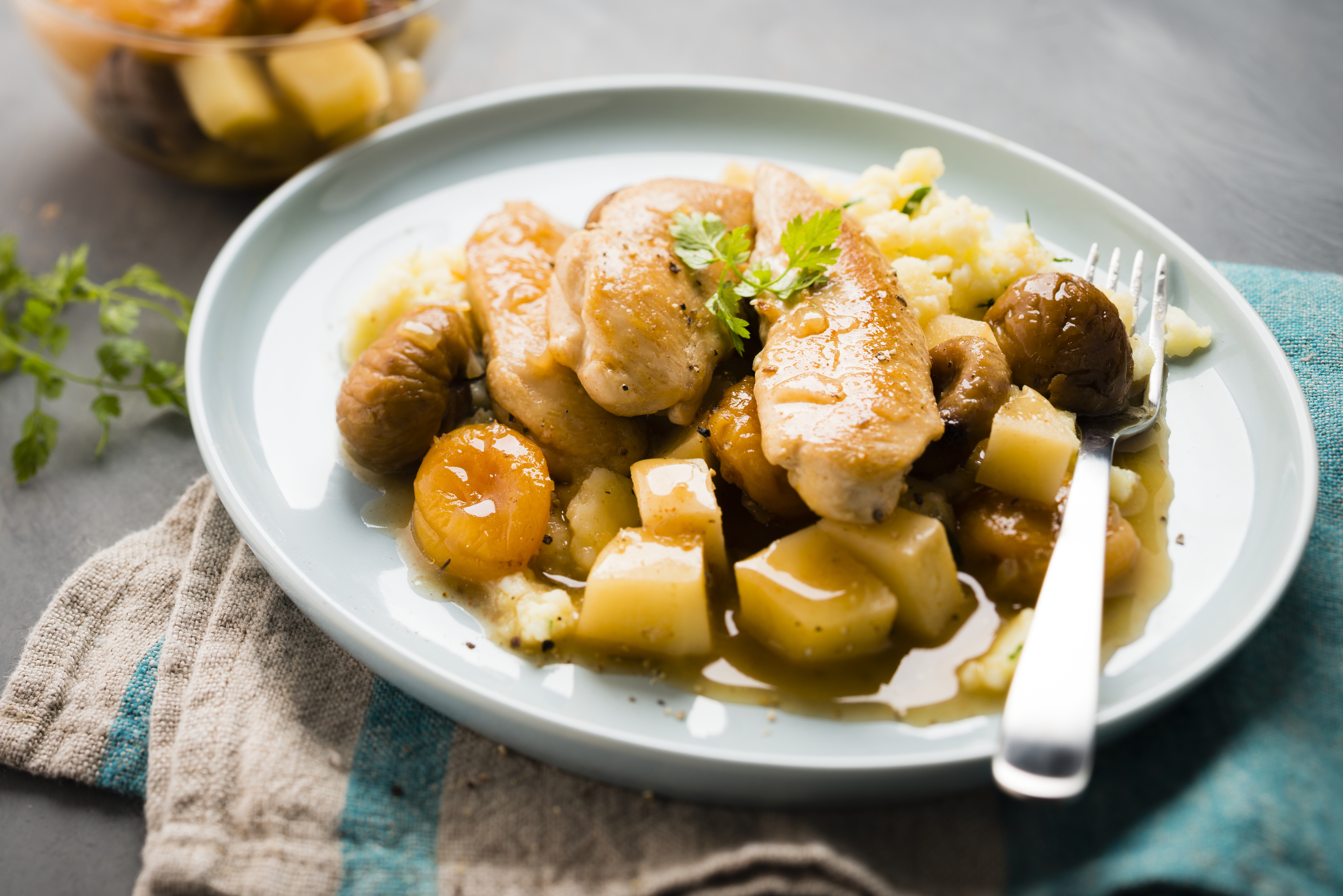 Pollo con albaricoques