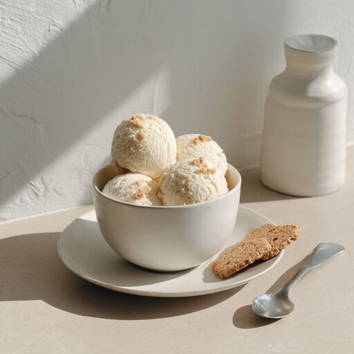 Gelato alla vaniglia con speculoos
