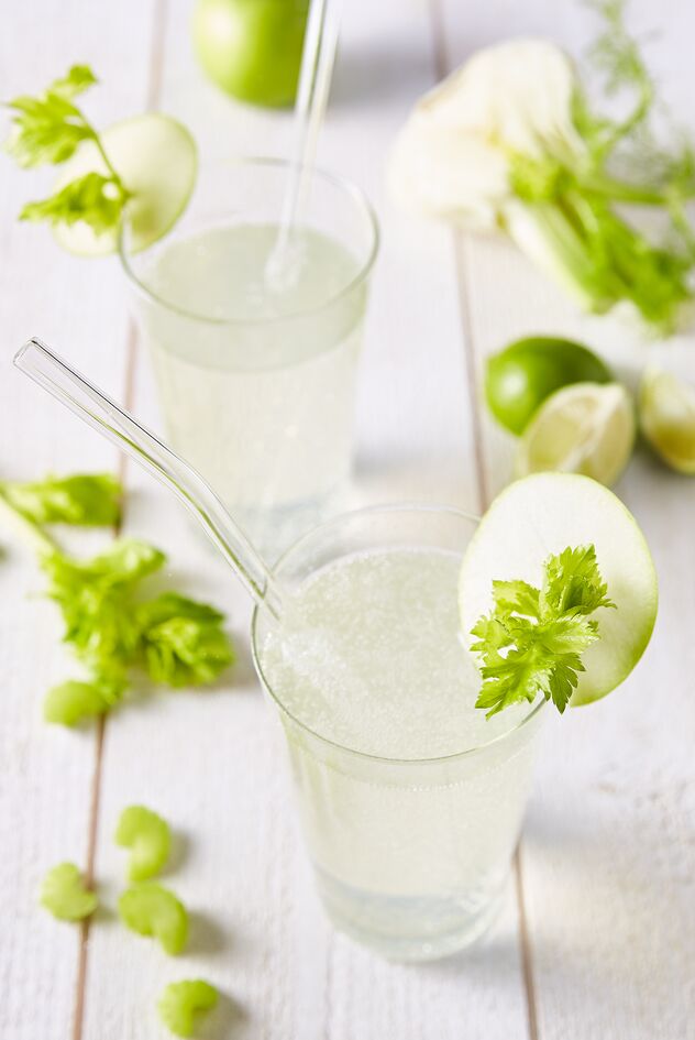 Limonada com funcho e maçã
