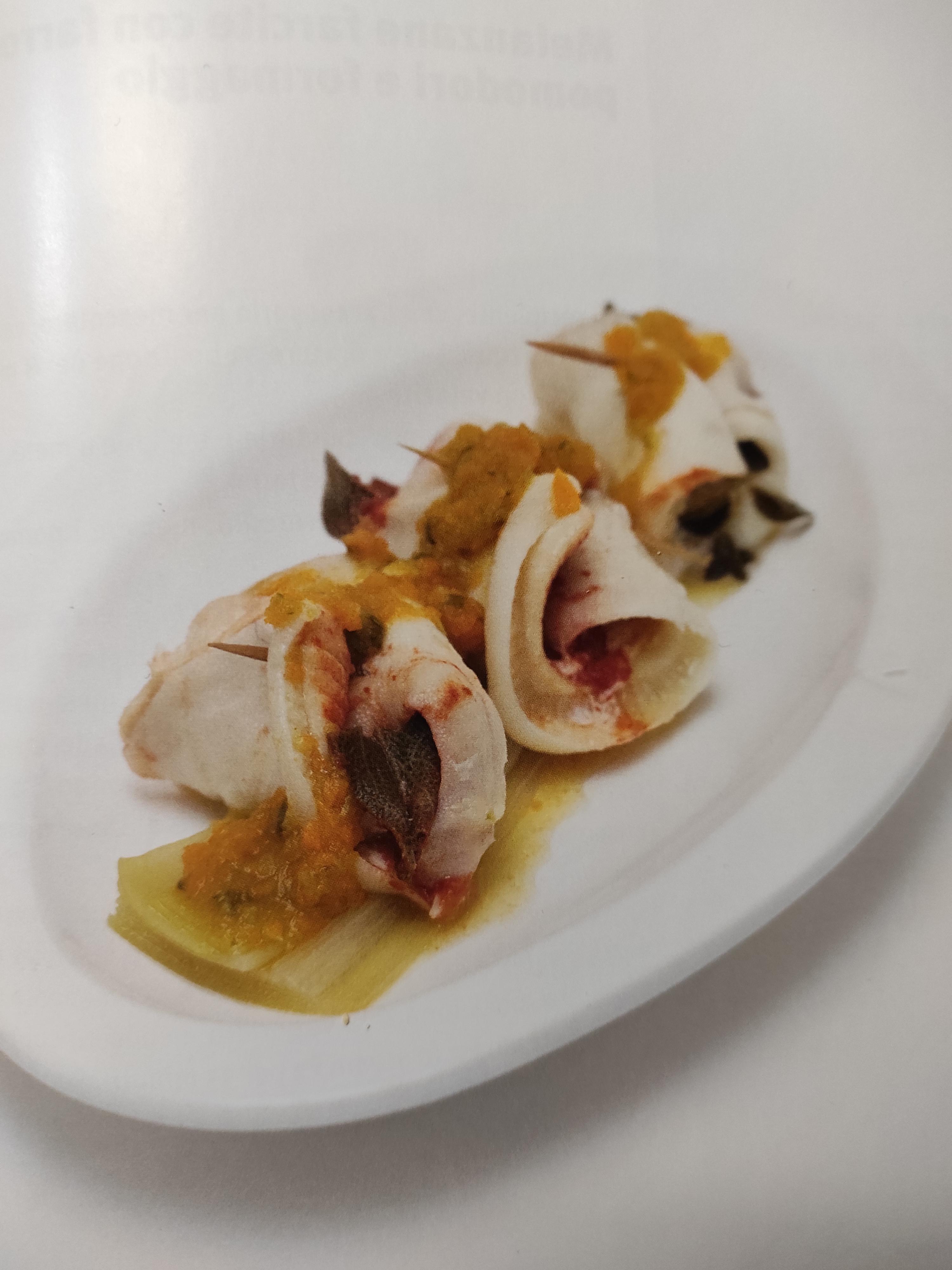 Involtini di platessa con patate e salsa alle verdure