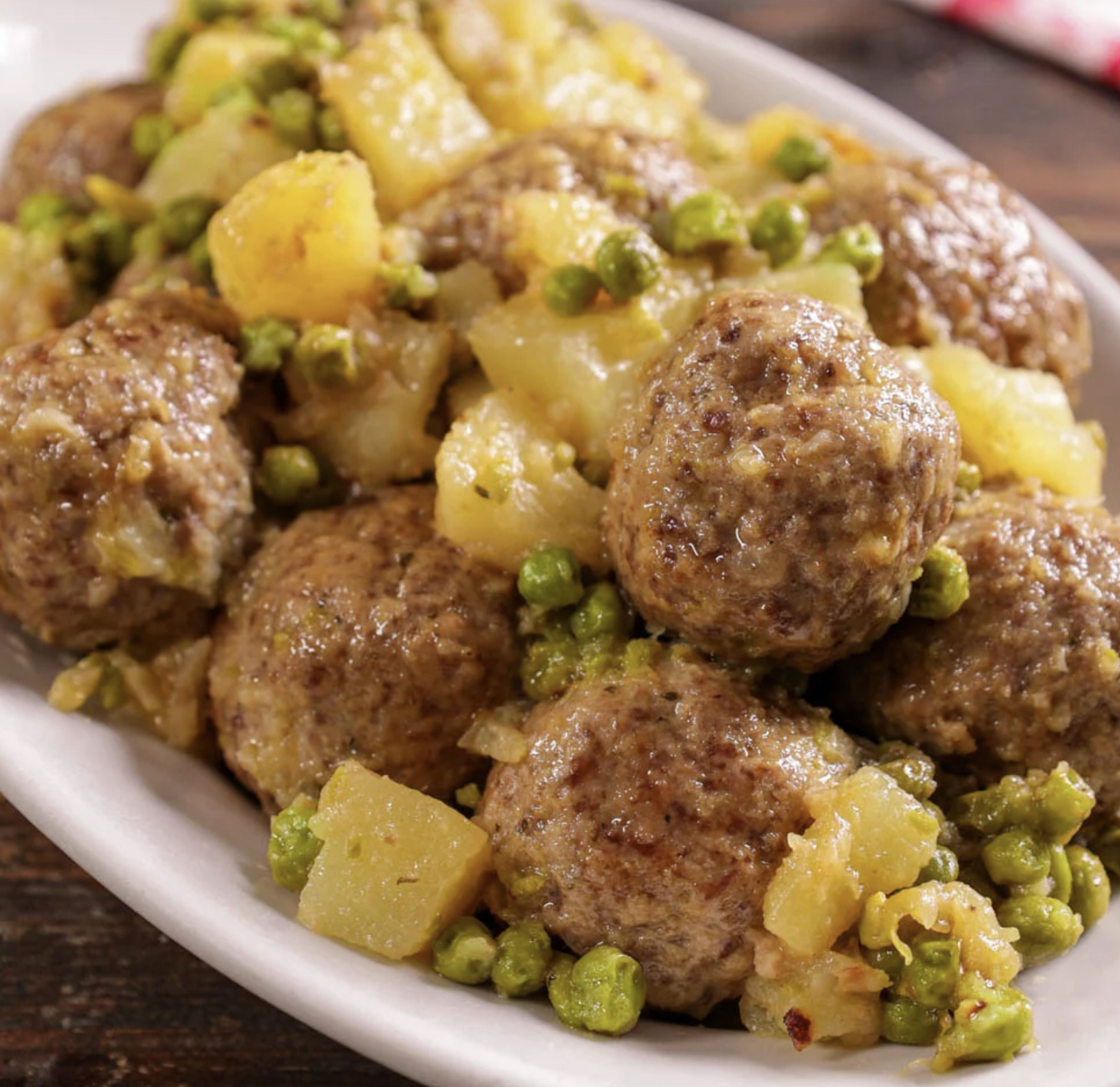 Polpettine con patate e piselli