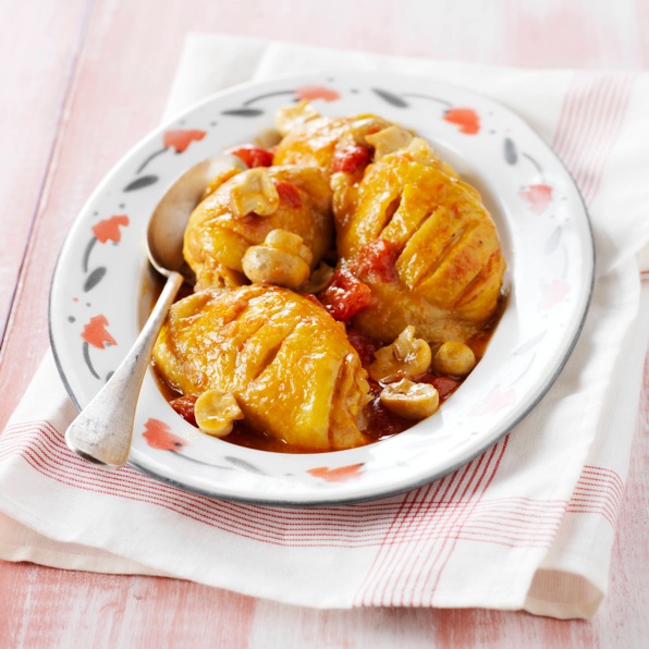 Frango com tomate e cogumelos