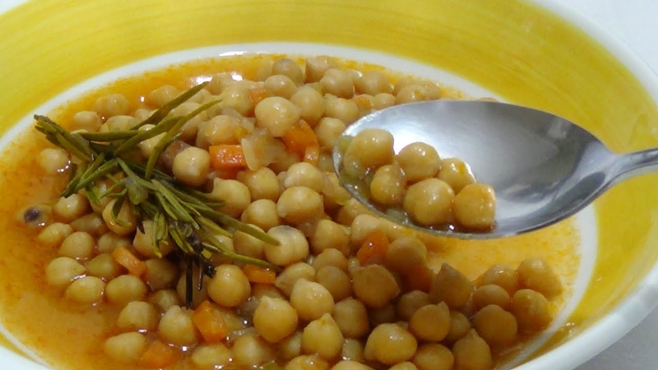Zuppa di ceci con pancetta
