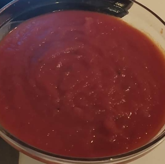 Crema de tomate con burrata