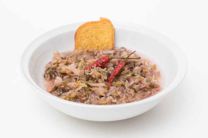 Zuppa di insalata piccante