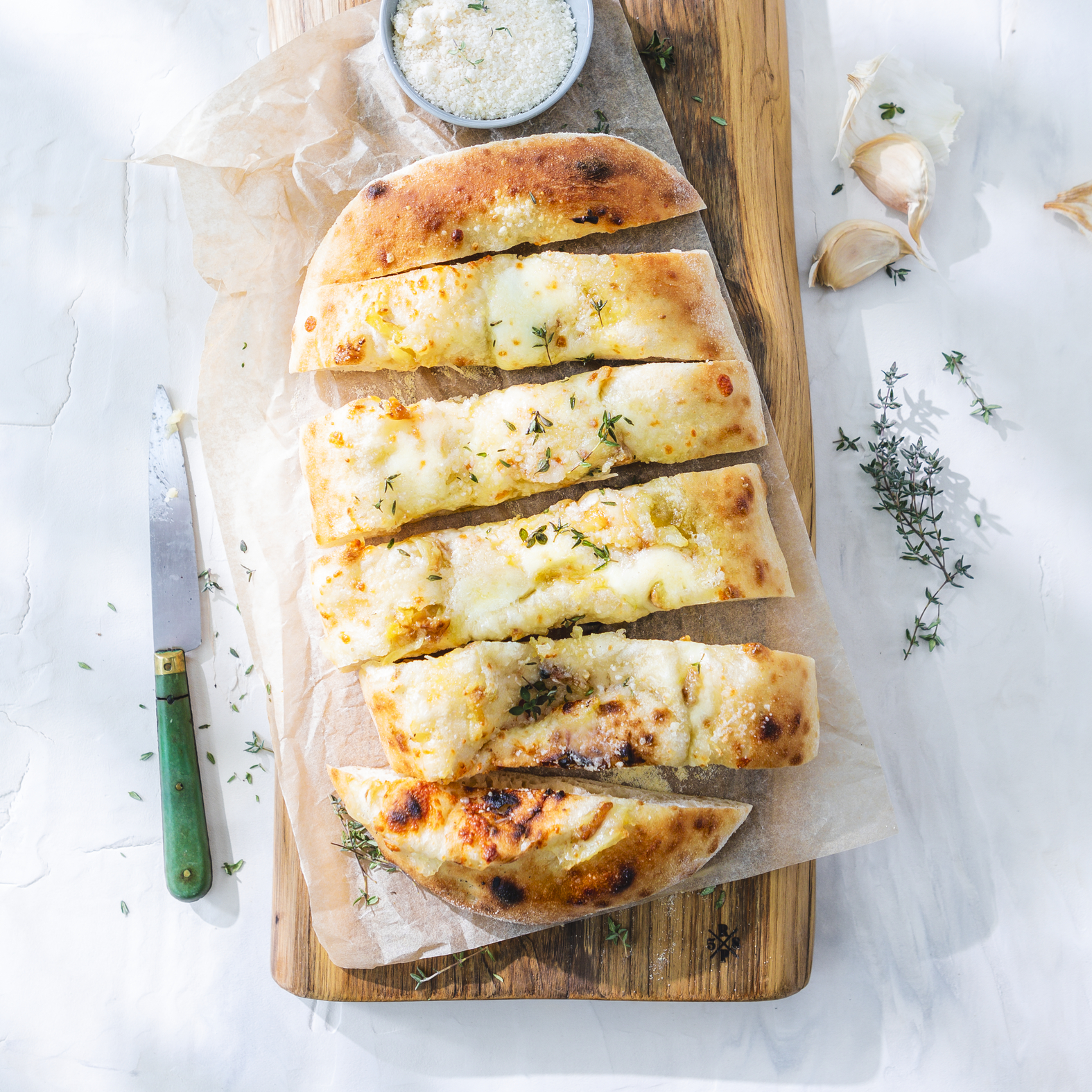 Knoblauchbrot mit Käse