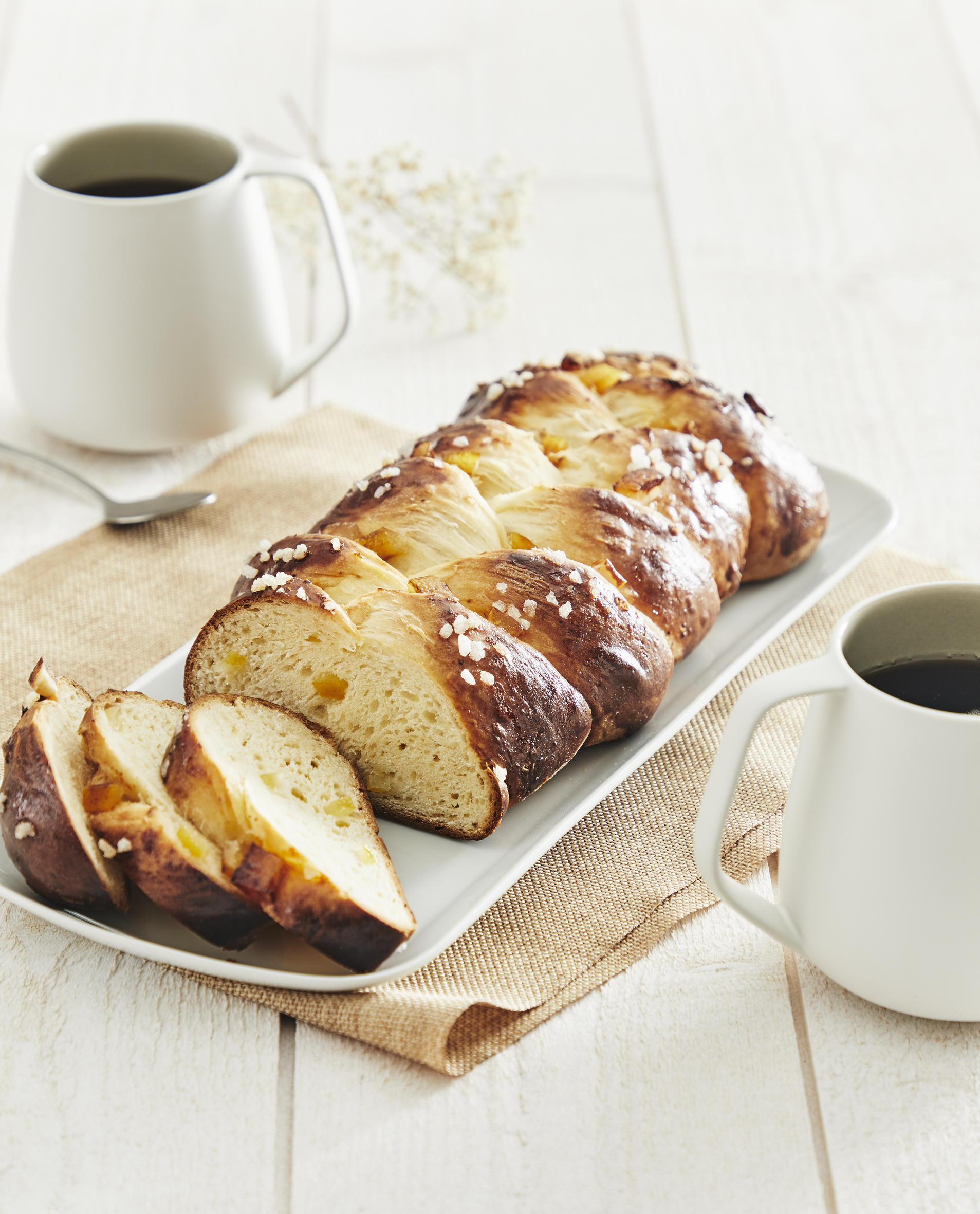 Brioche con limón confitado