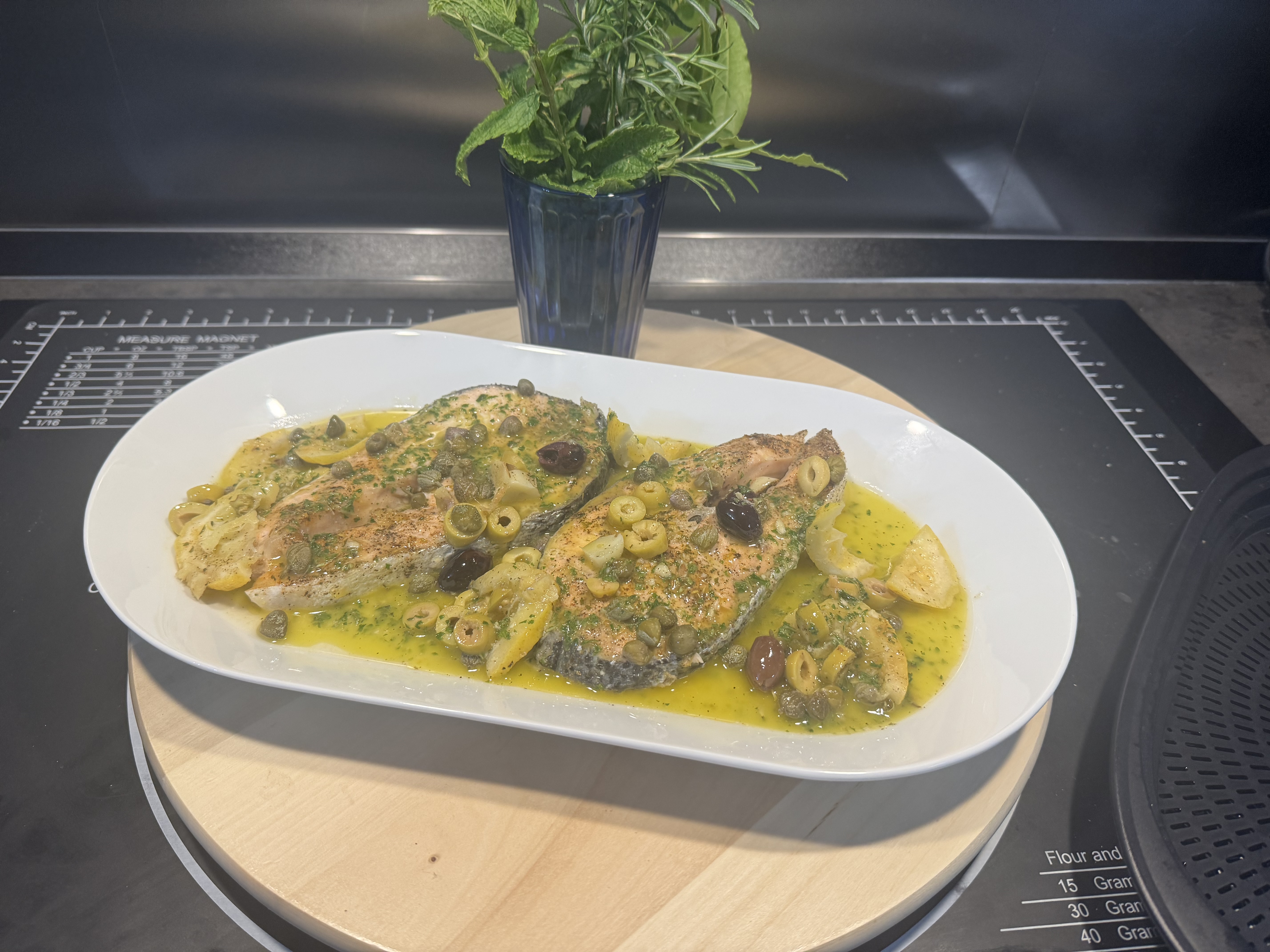 Filetto orata con panure di olive e verdure in multicottura