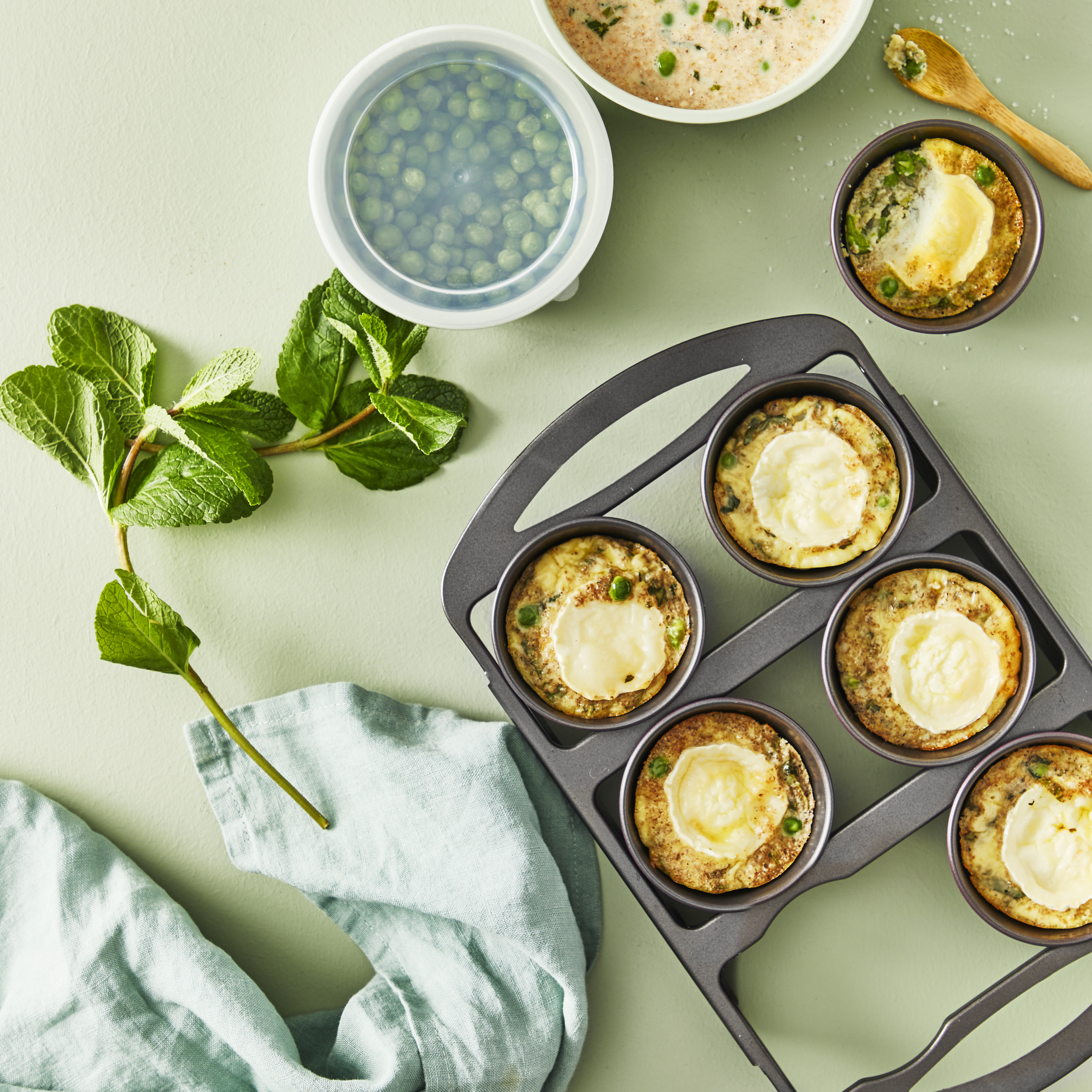 Ziegenkäse-Erbsen-Clafoutis