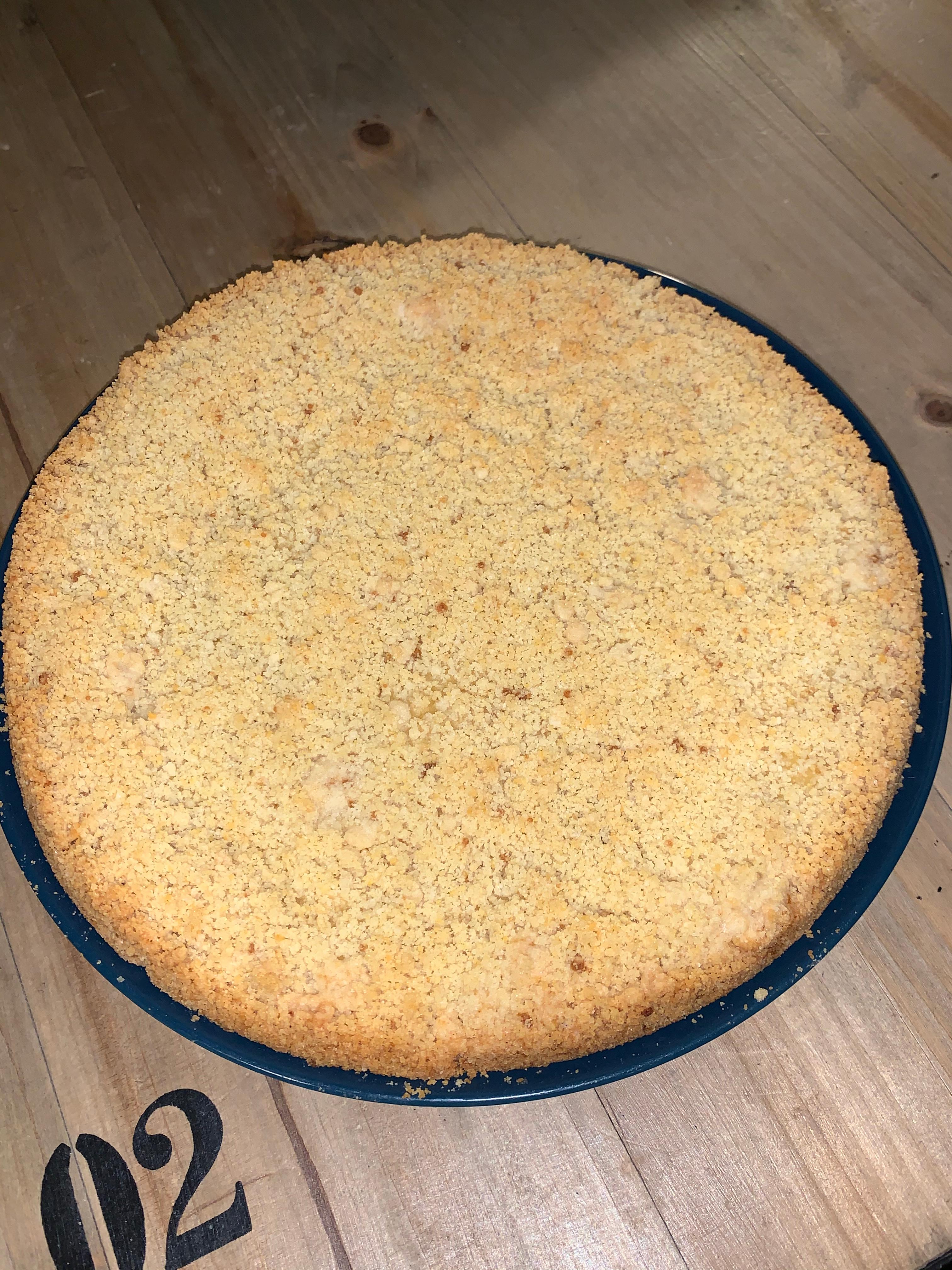 Torta sbriciolata con crema pasticcera aromatizzata alle fragole