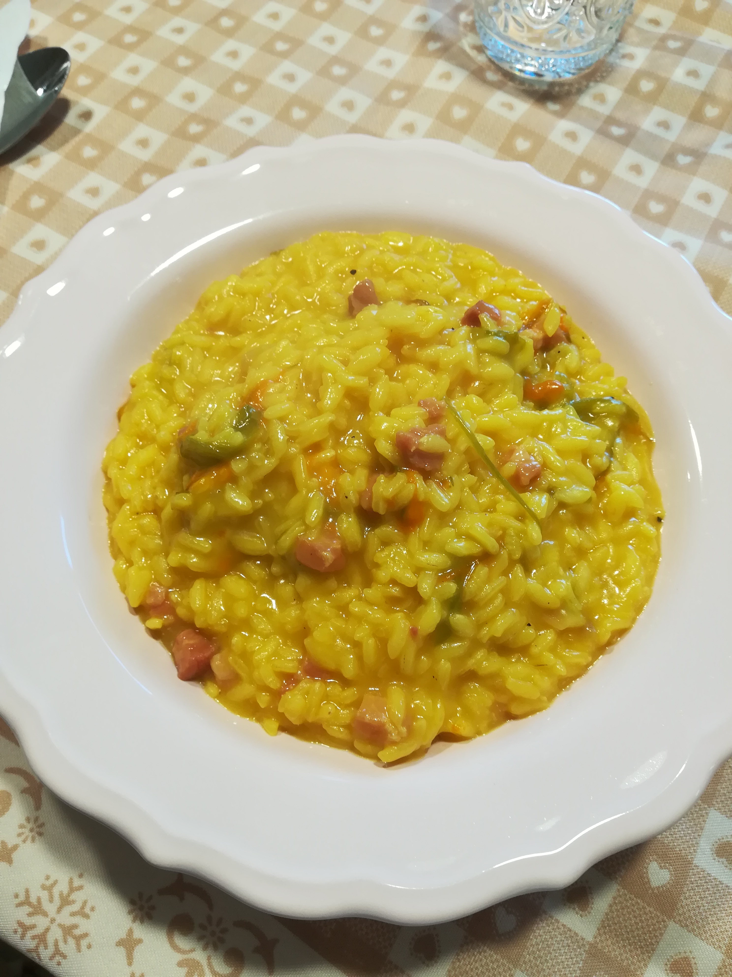 Risotto pancetta fiori di zucca e zafferano