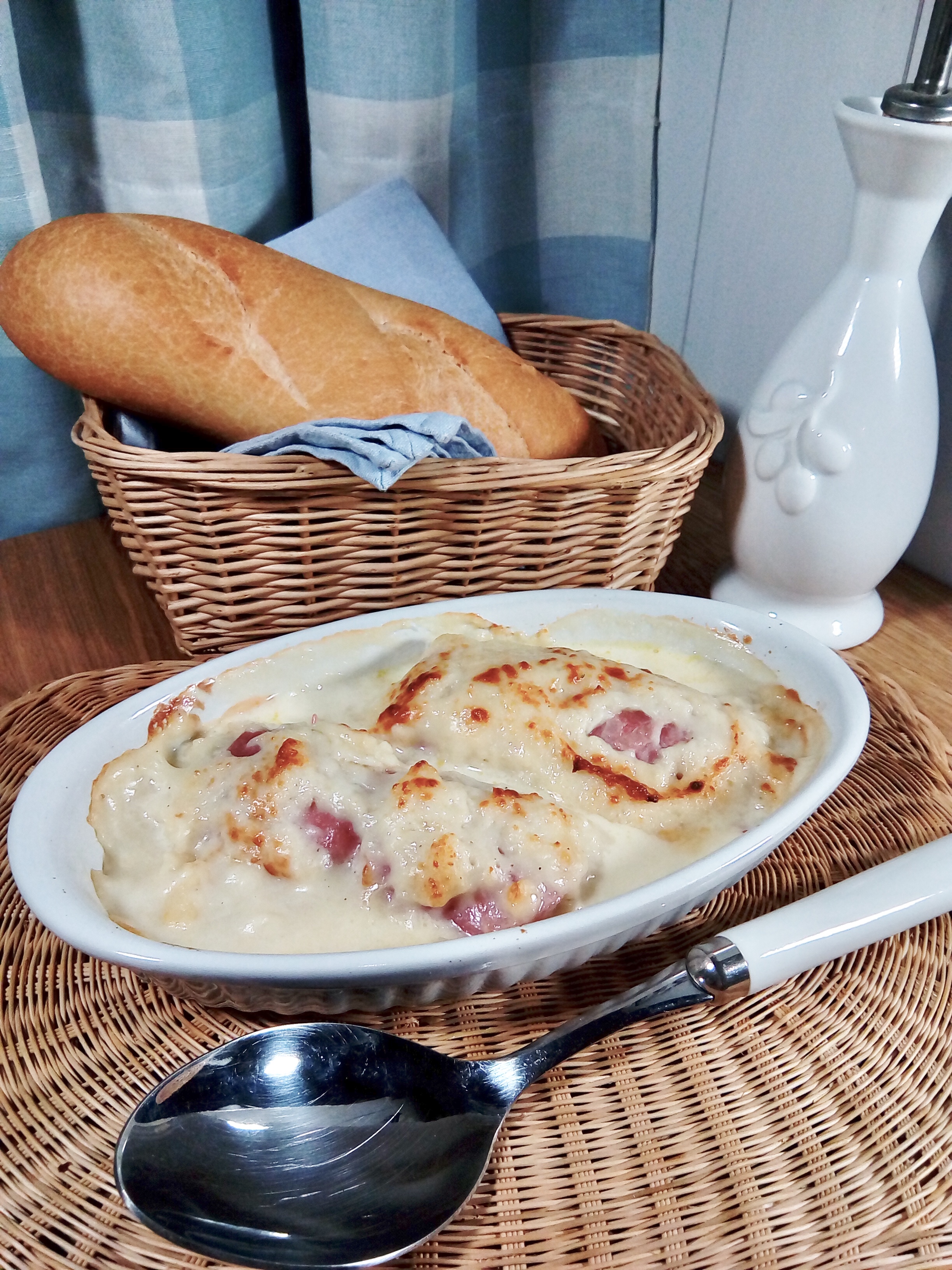 Involtini di porro gratinati