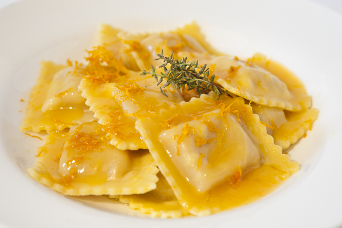 Ravioli al branzino