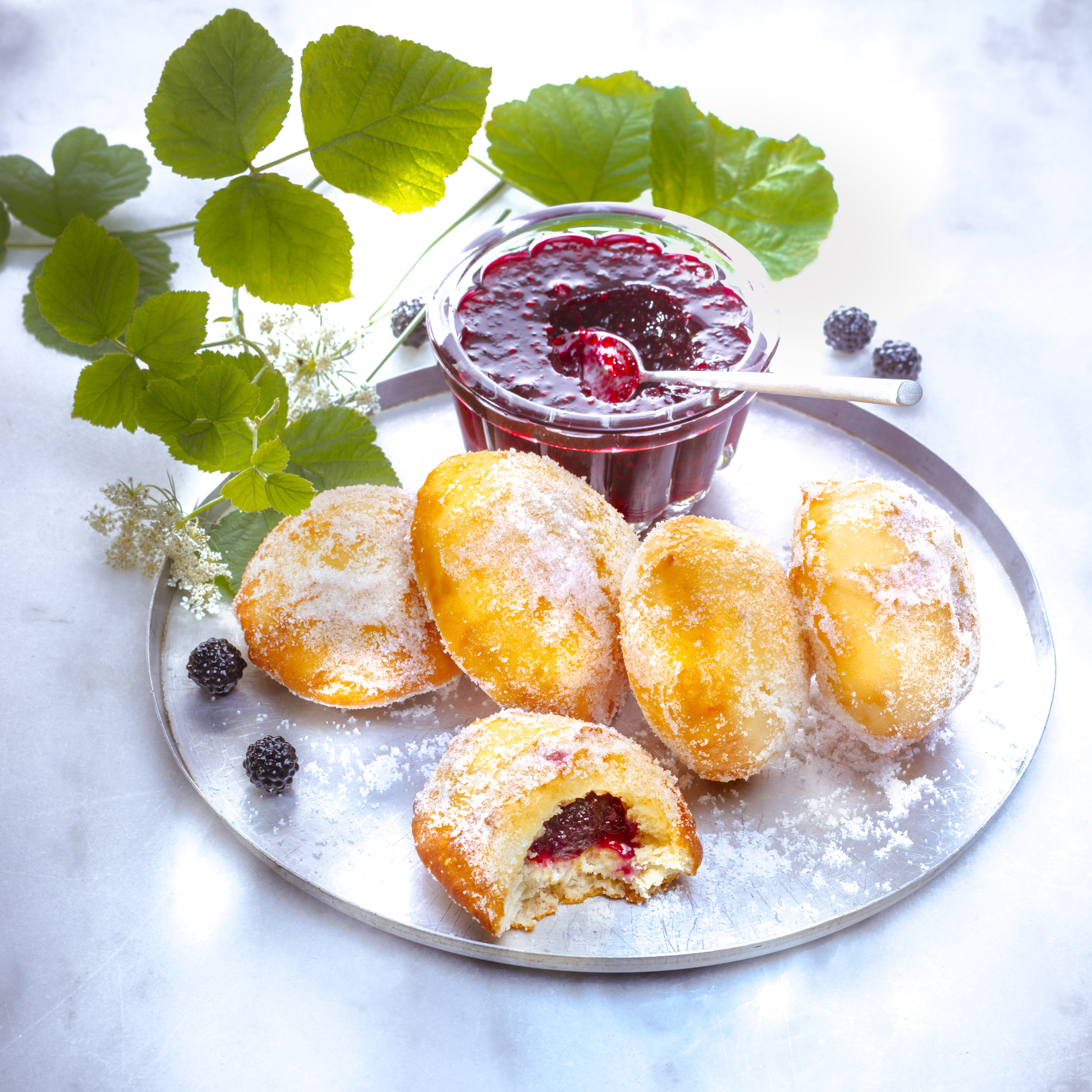 Buñuelos de moras