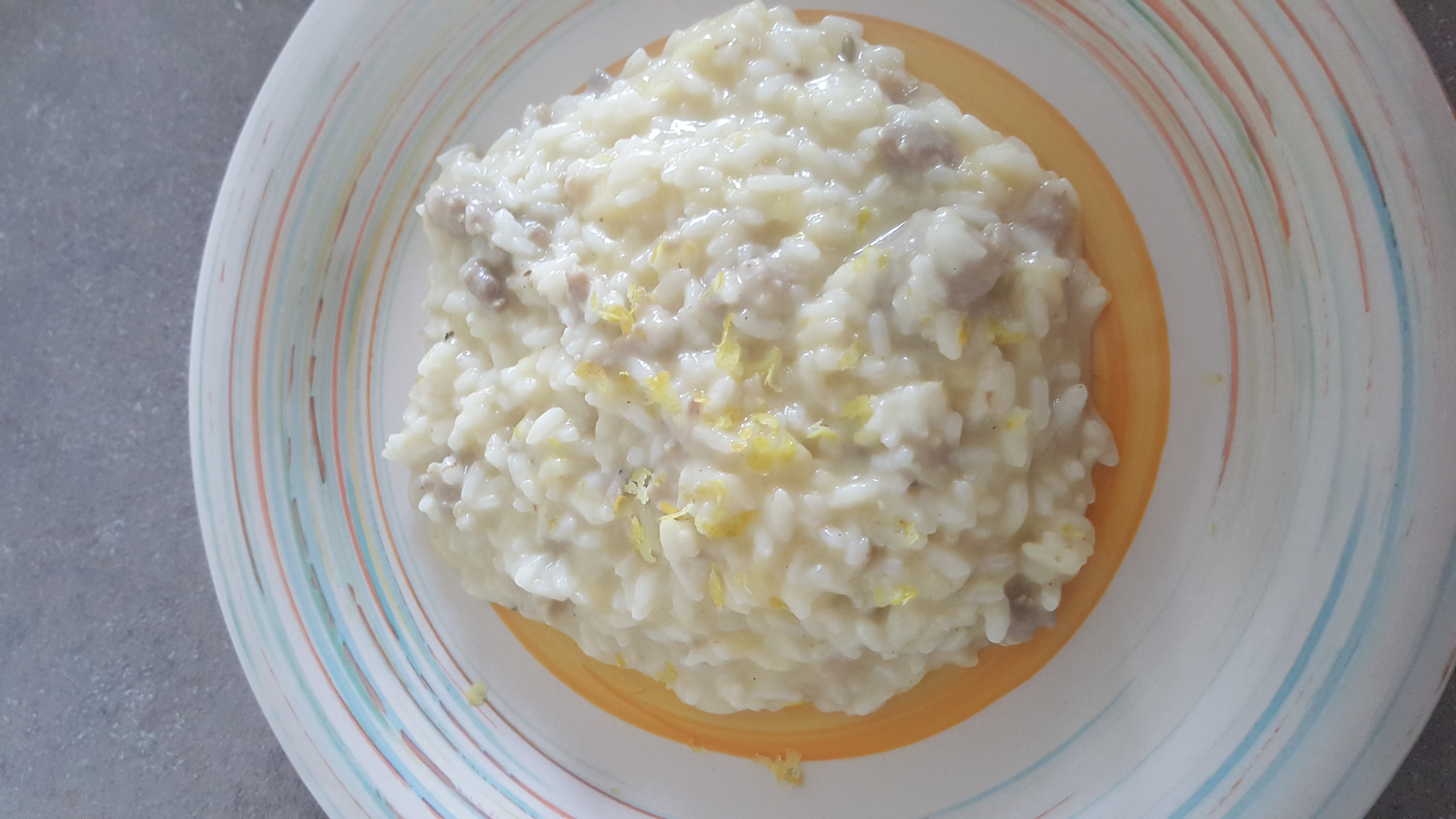 Risotto mele e salsiccia